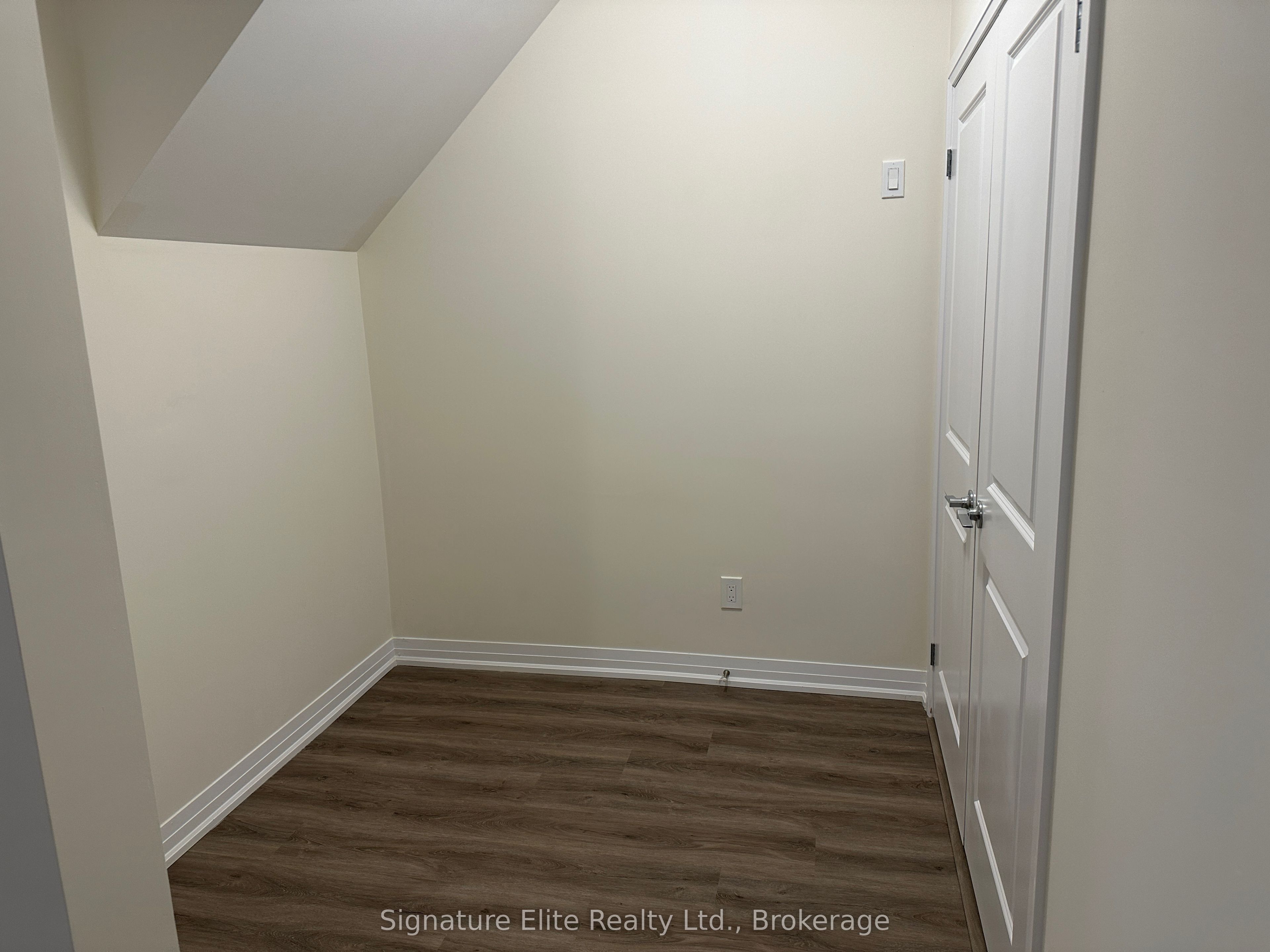 2635 William Jackson Drive 606 Property Photo 8