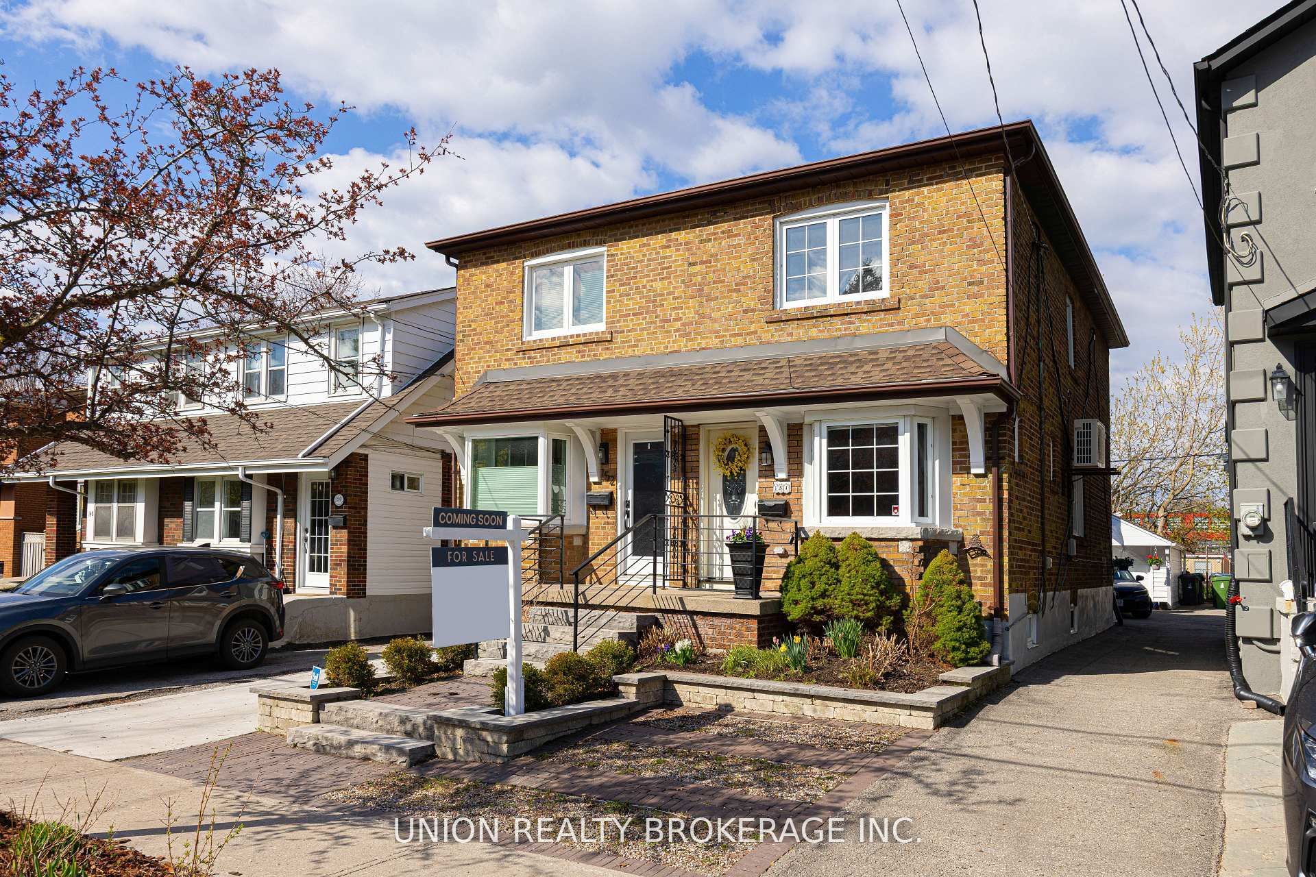 154 Blantyre Avenue Property Photo 1
