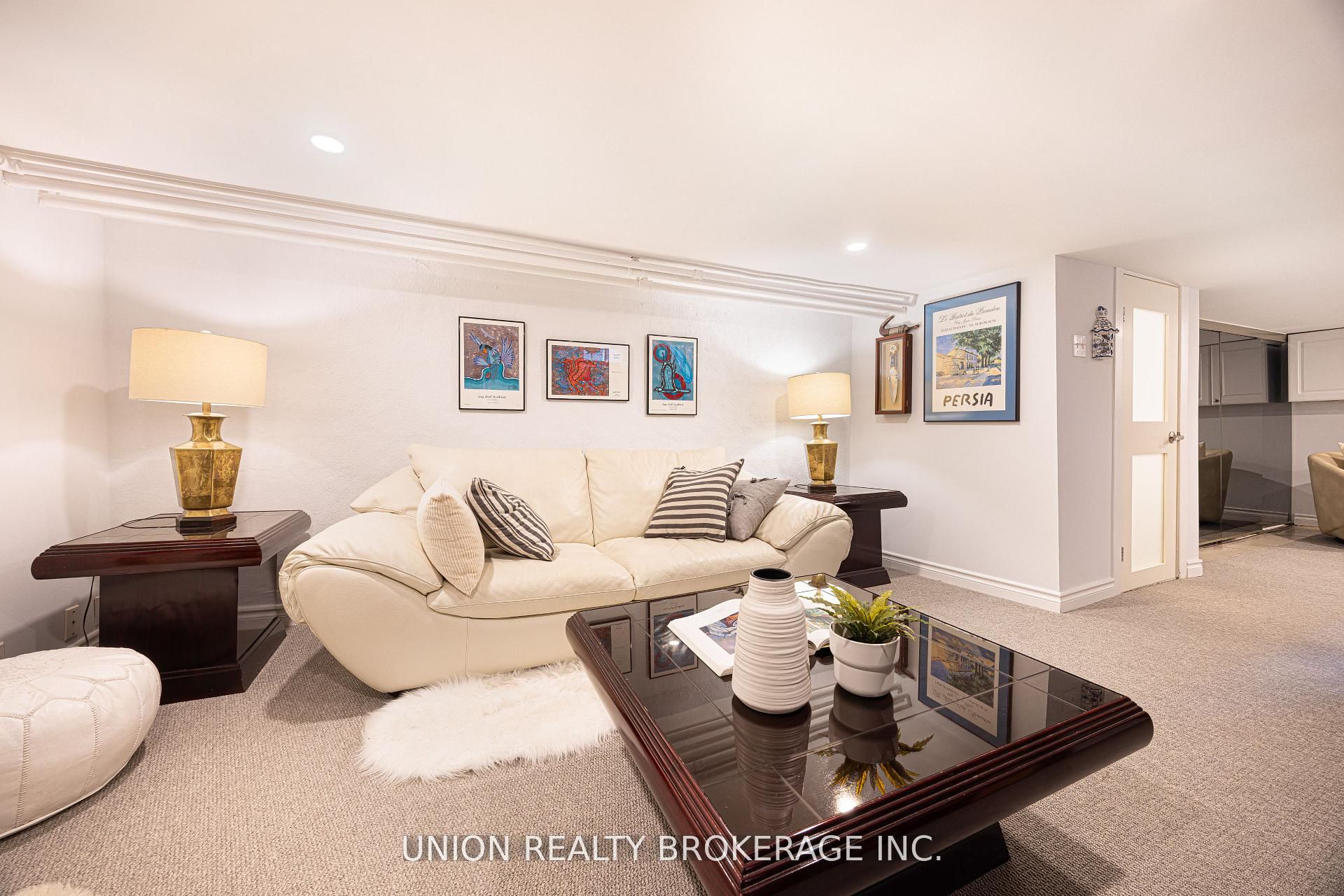 154 Blantyre Avenue Property Photo 29