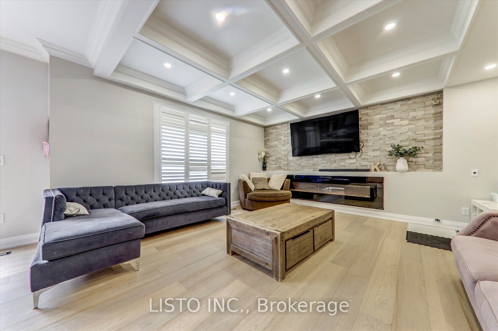 65 Warbler Circle Property Photo 13