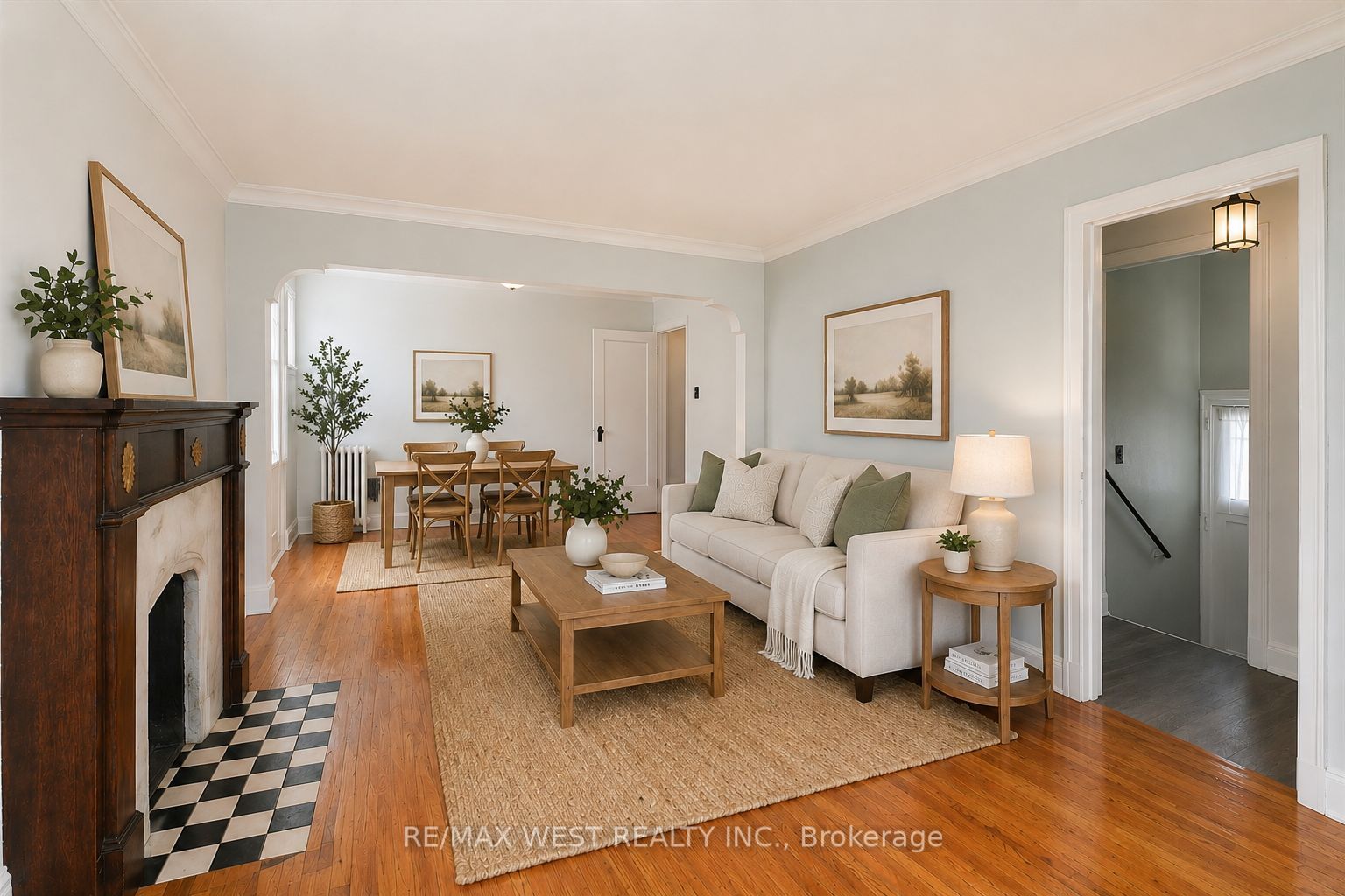5 Dieppe Road S Property Photo 8