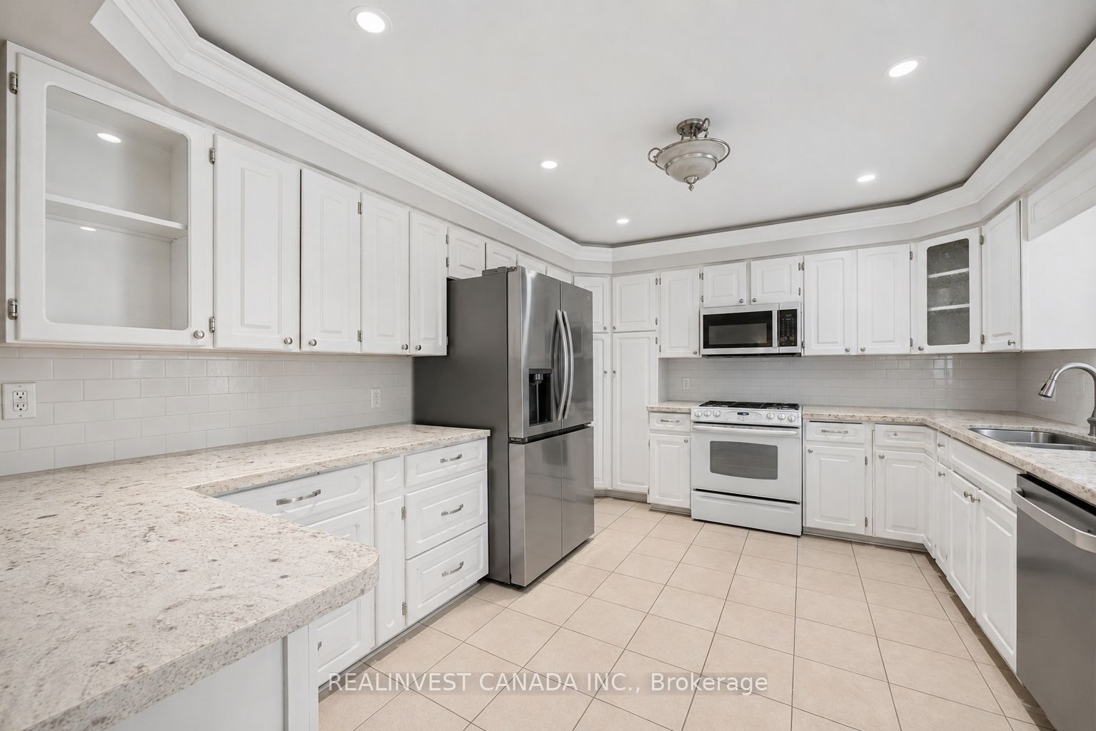 918 Pinecrest Road Property Photo 7