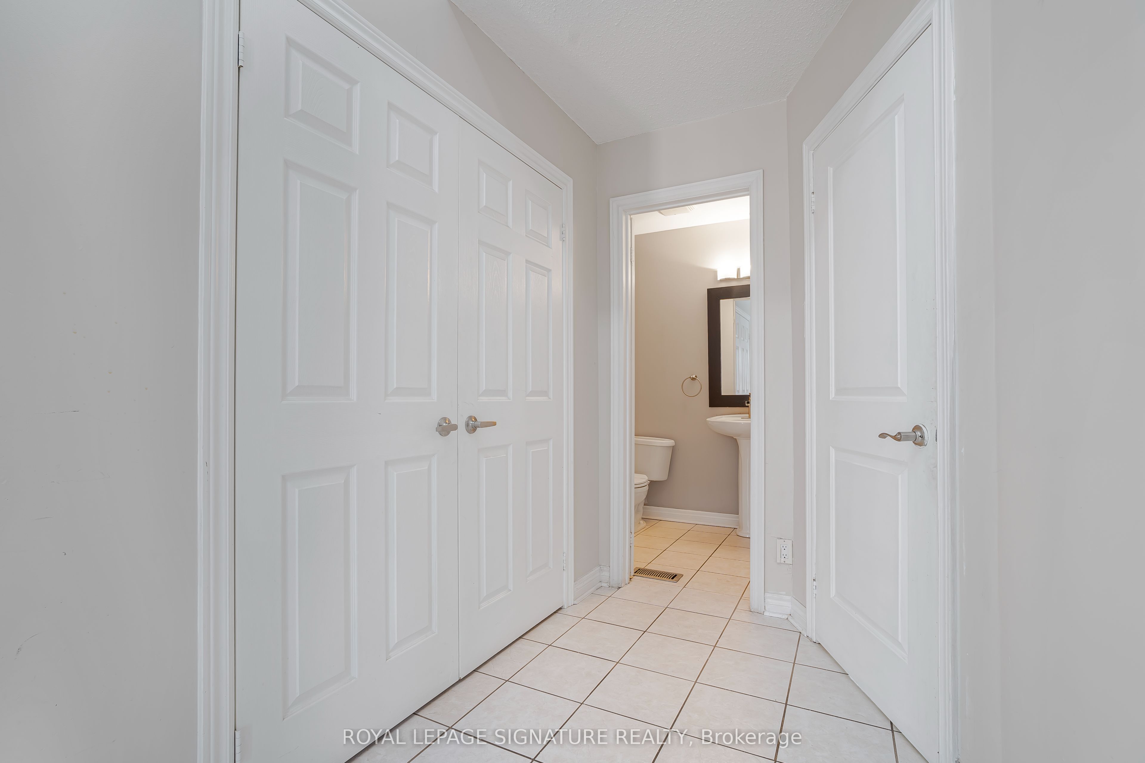94 Niagara Drive Property Photo 10