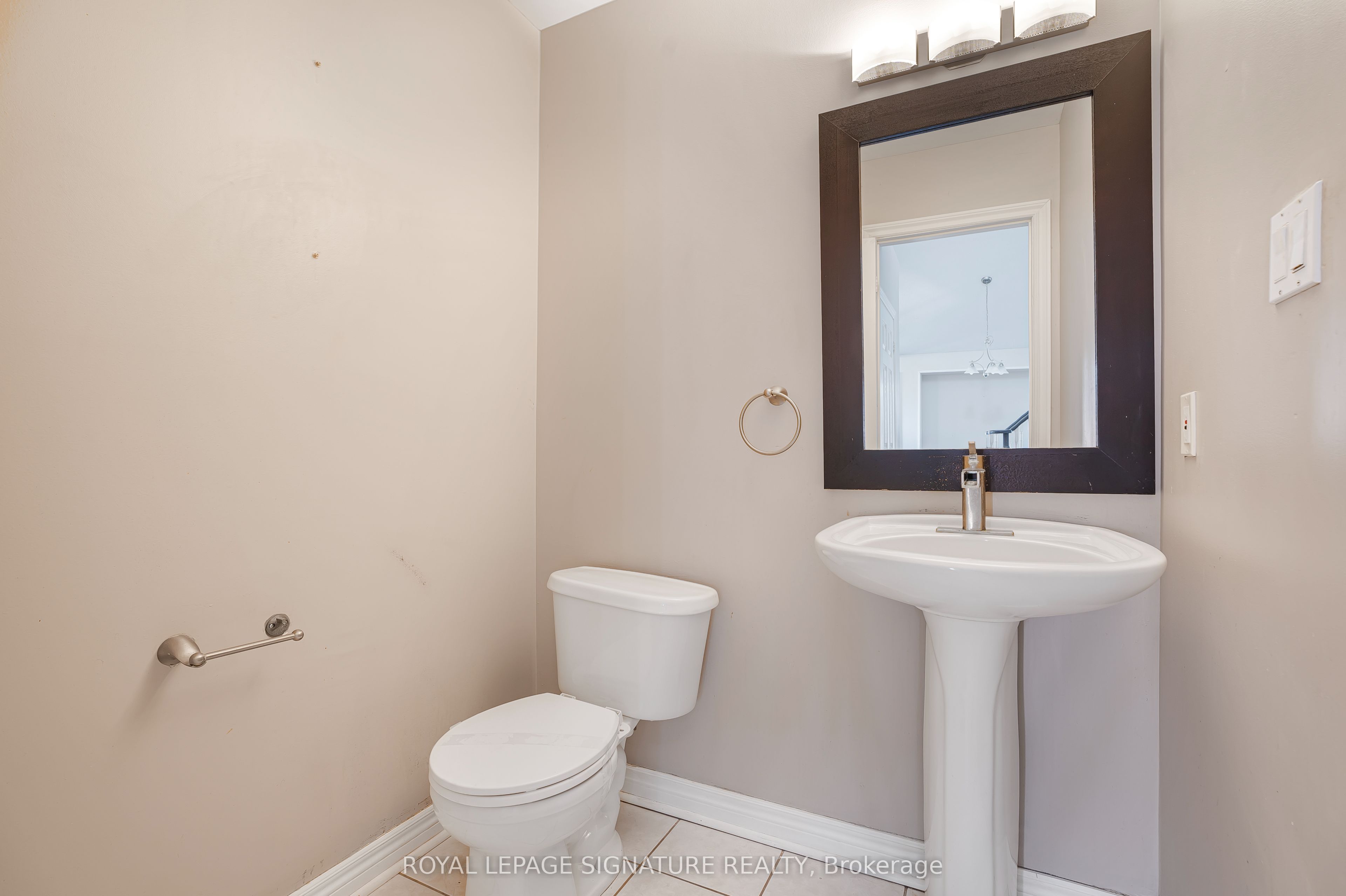 94 Niagara Drive Property Photo 11