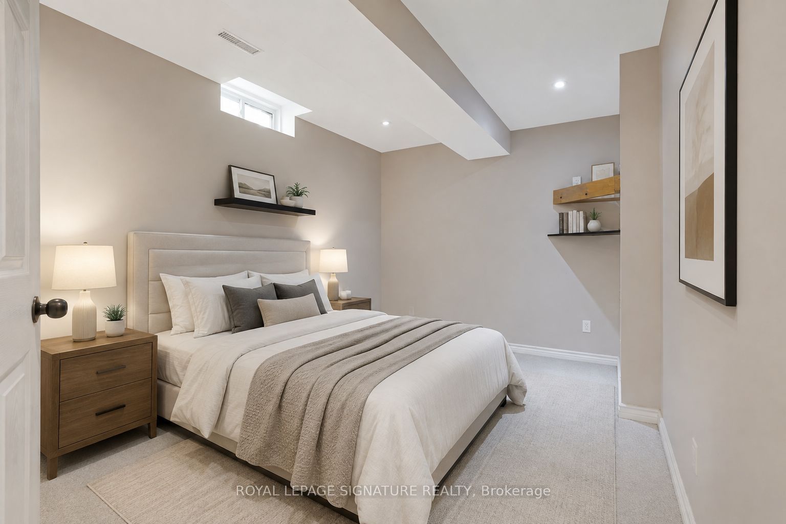 94 Niagara Drive Property Photo 27