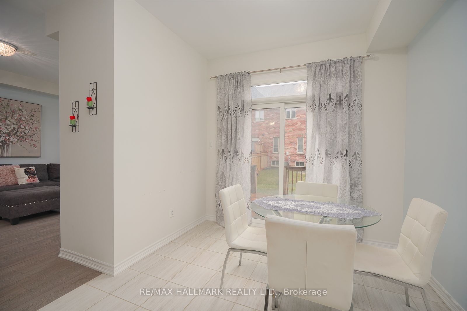 4 Hickling Lane Property Photo 21