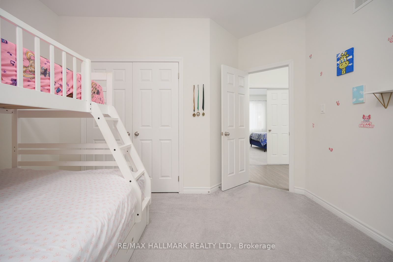 4 Hickling Lane Property Photo 31