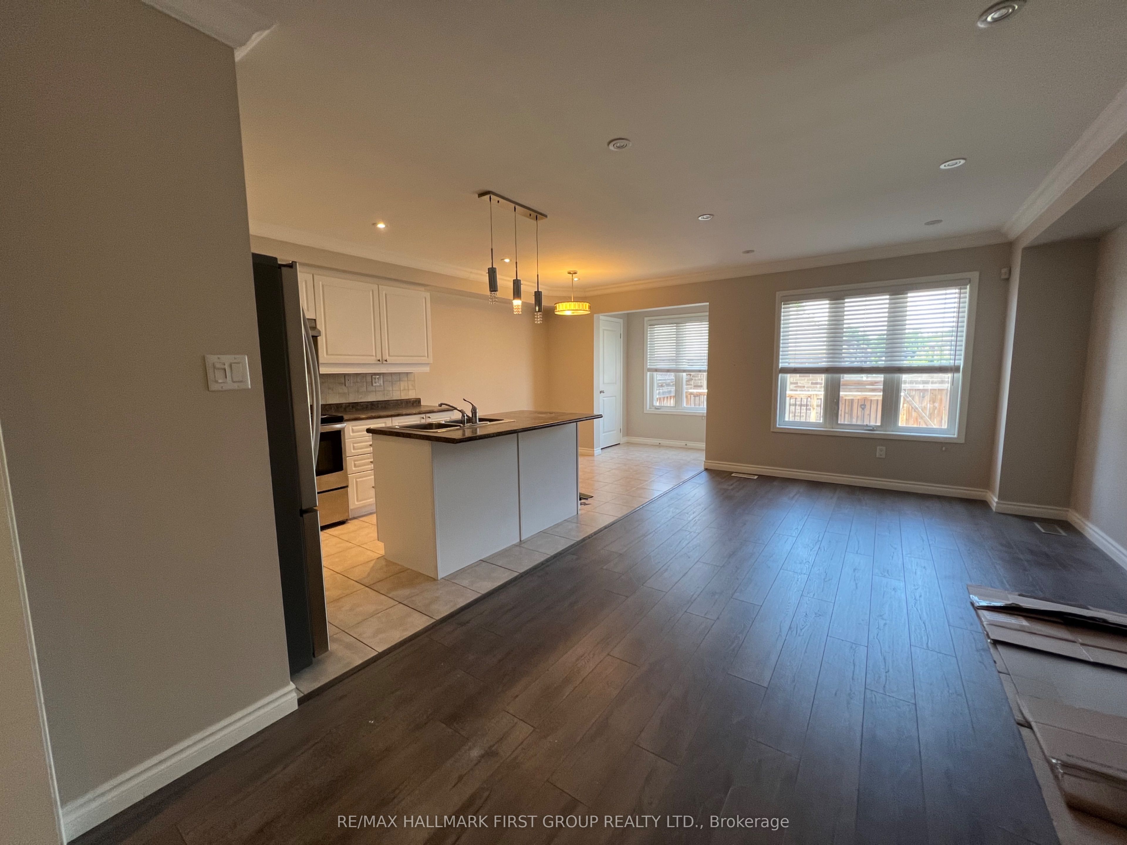 2424 Tillings Road Property Photo 7