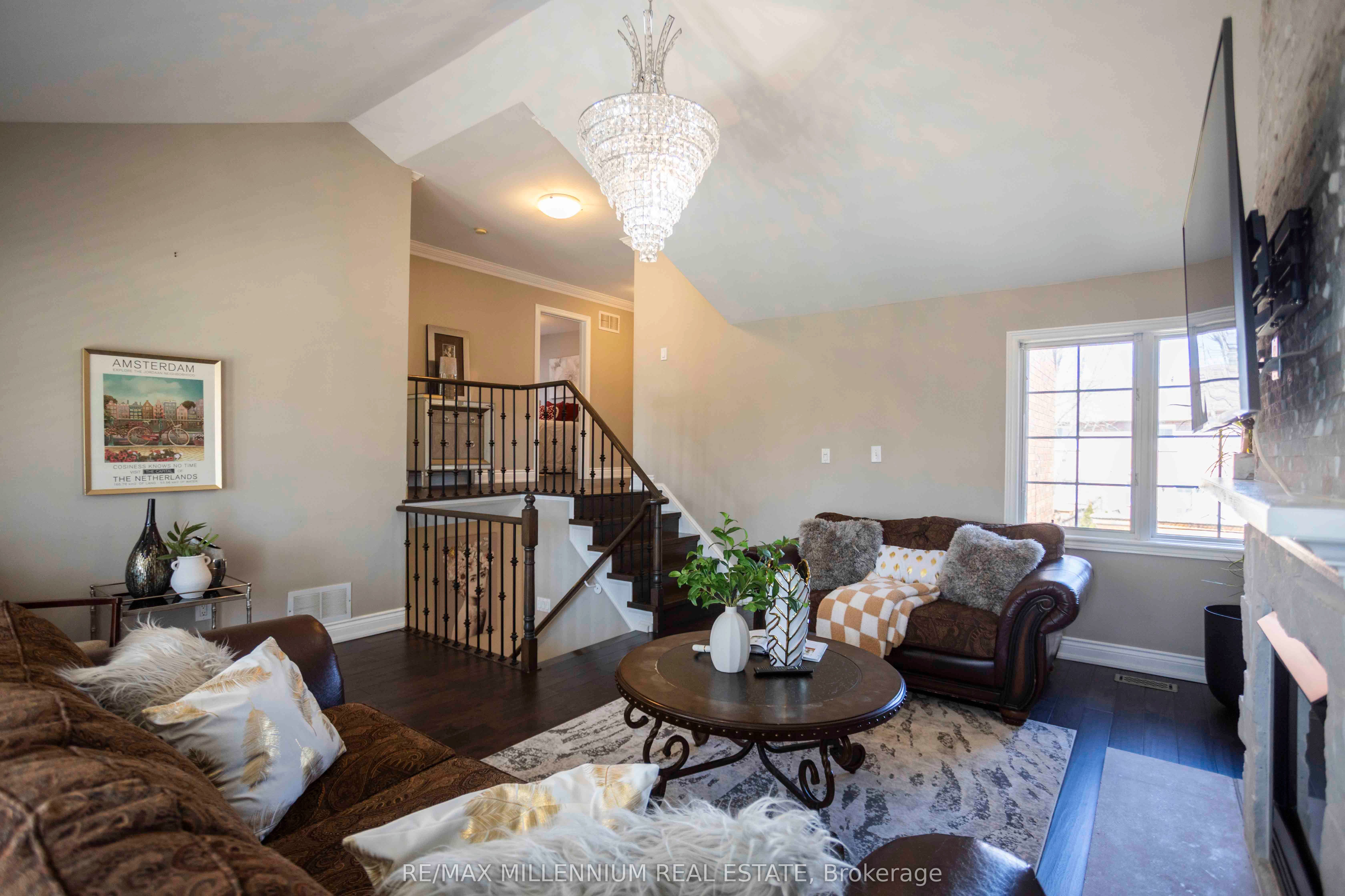 84 Bowles Drive Property Photo 3