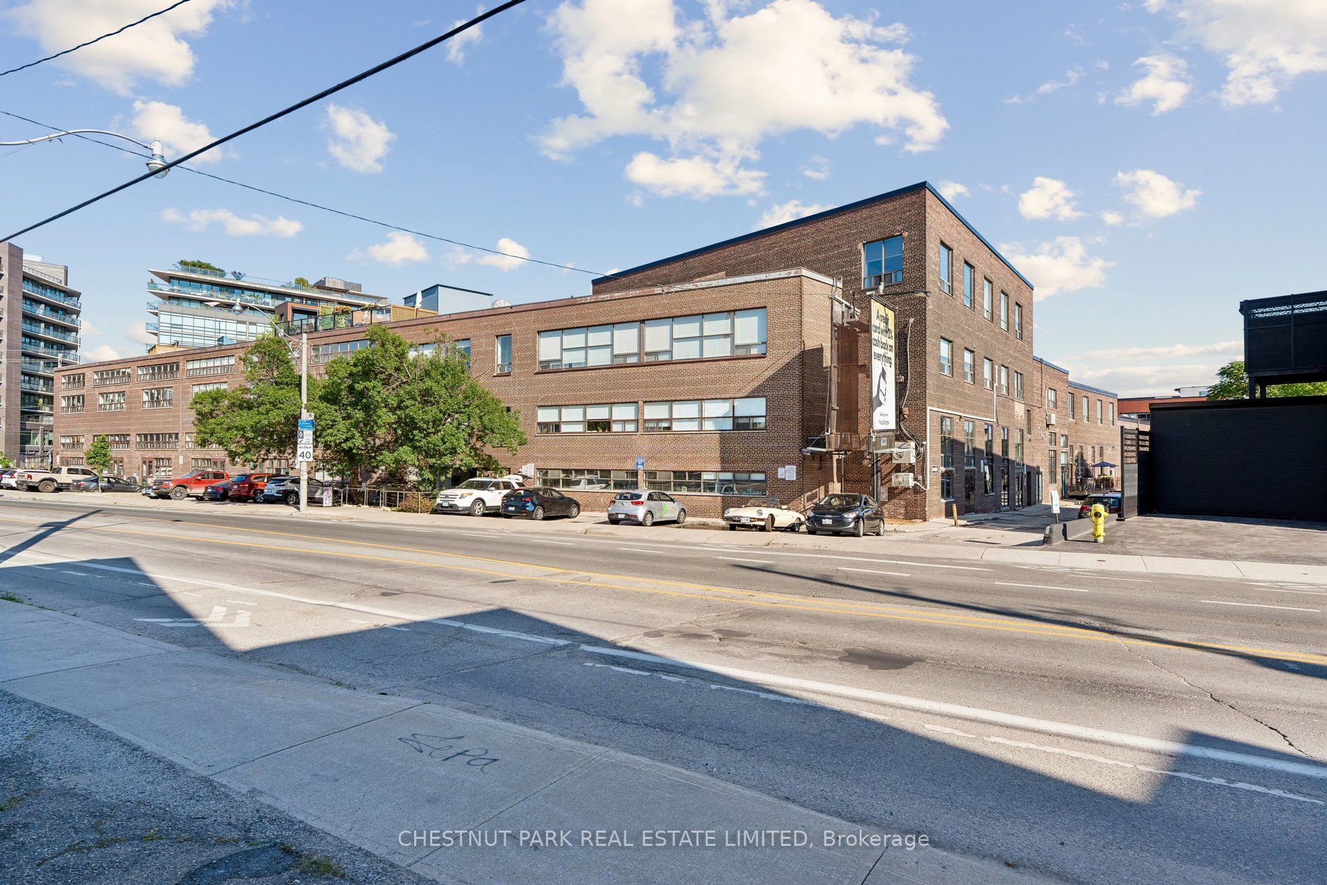 1159 Dundas Street E 149