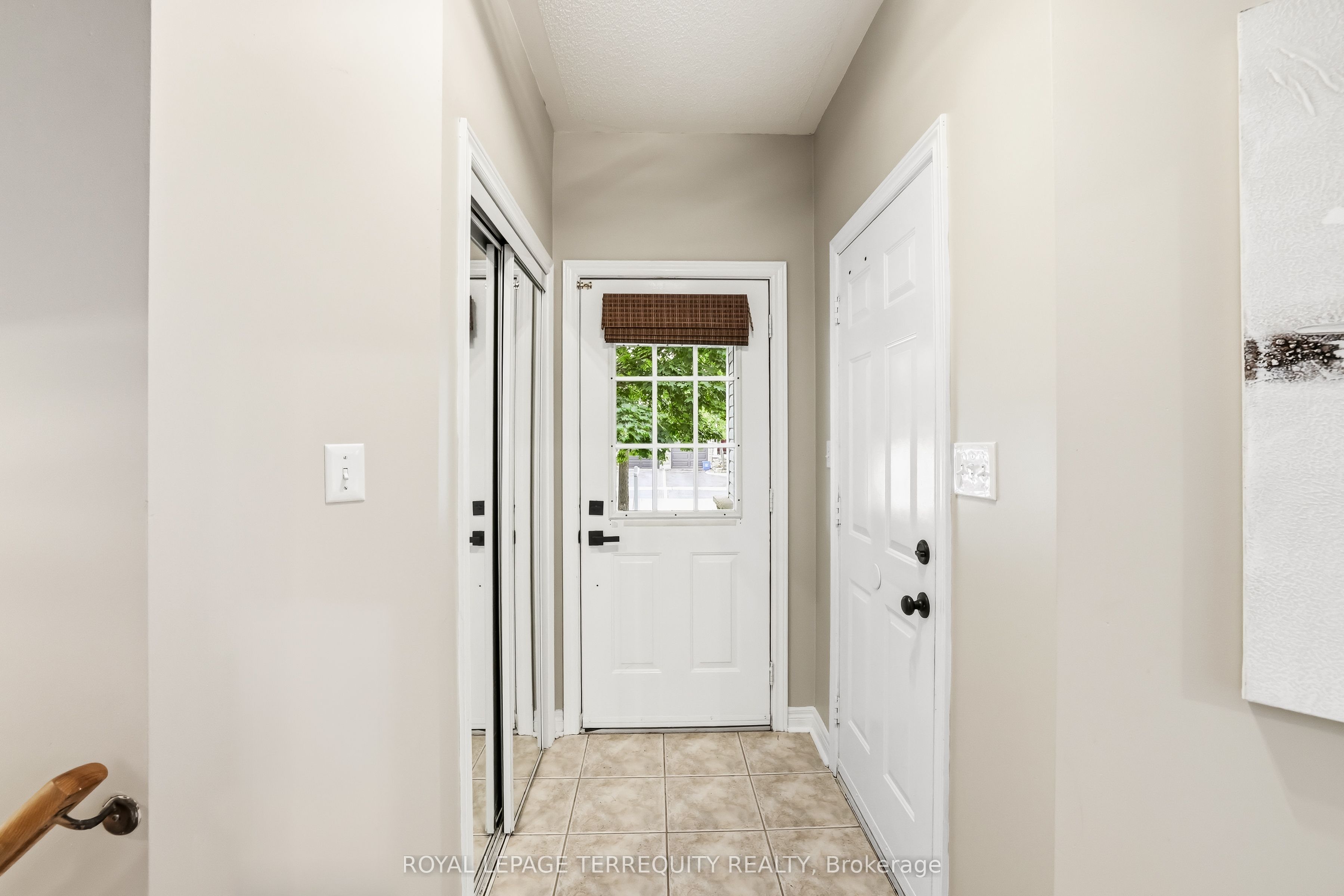 8 Sinden Drive Property Photo 6