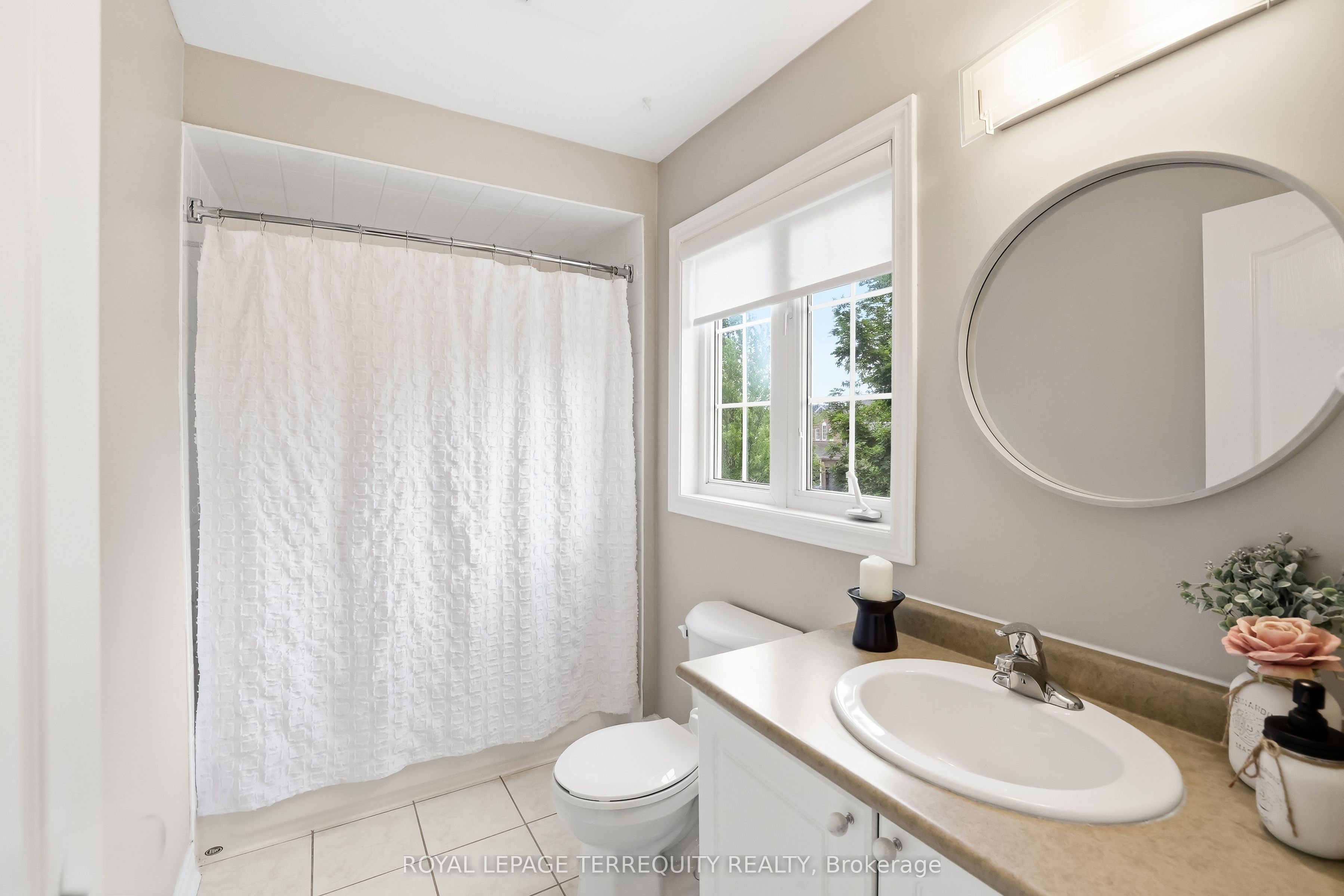 8 Sinden Drive Property Photo 28