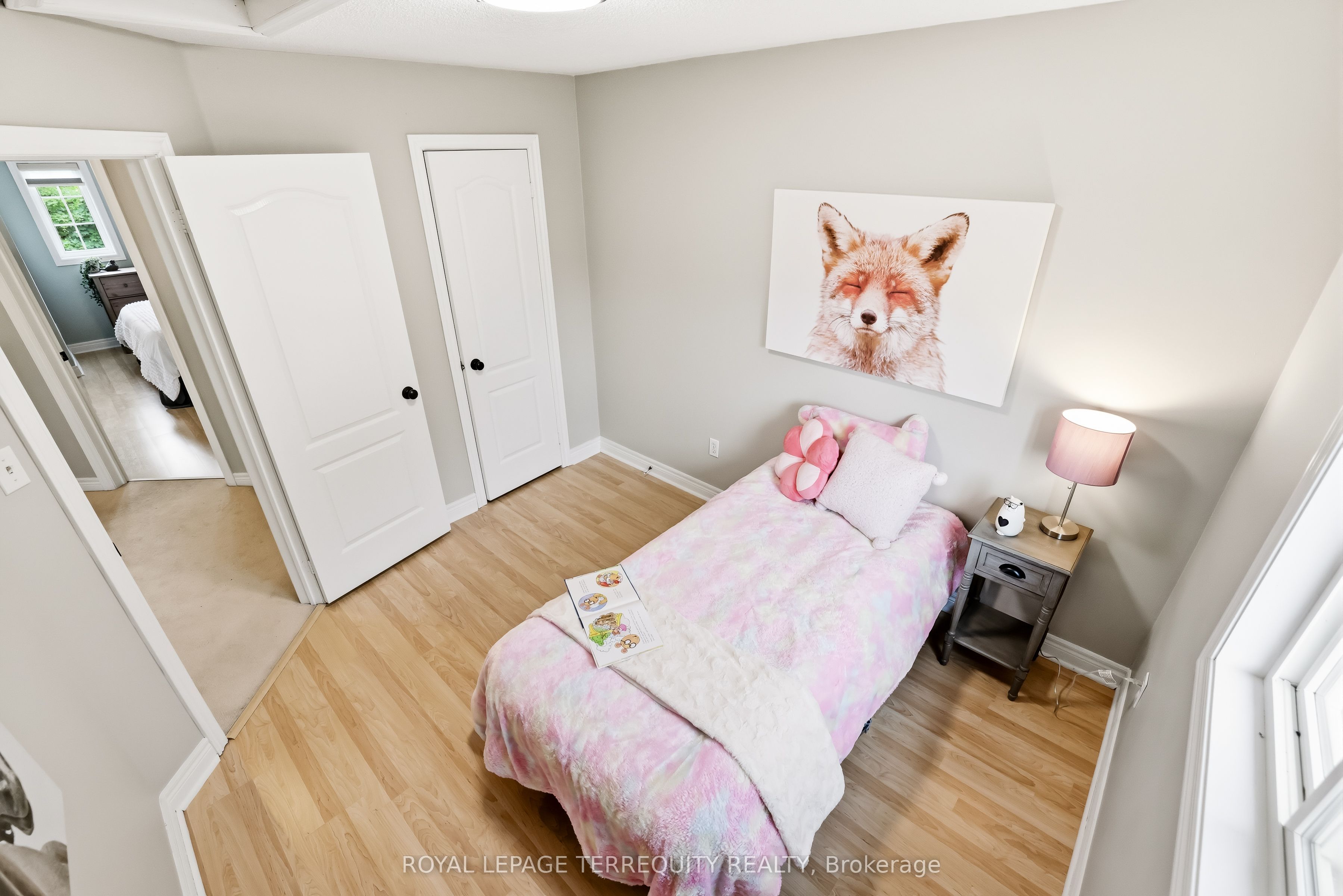8 Sinden Drive Property Photo 32