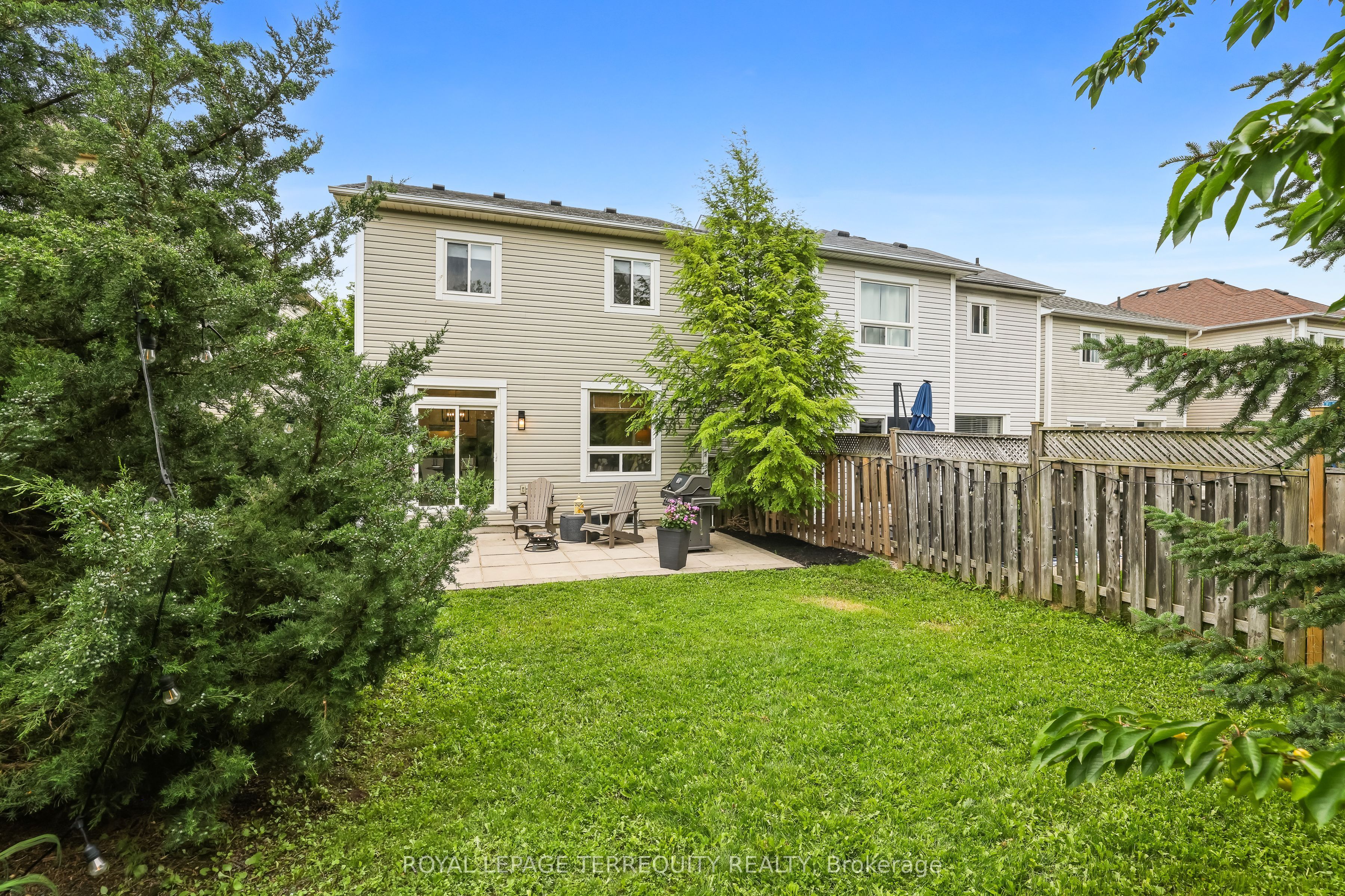 8 Sinden Drive Property Photo 42