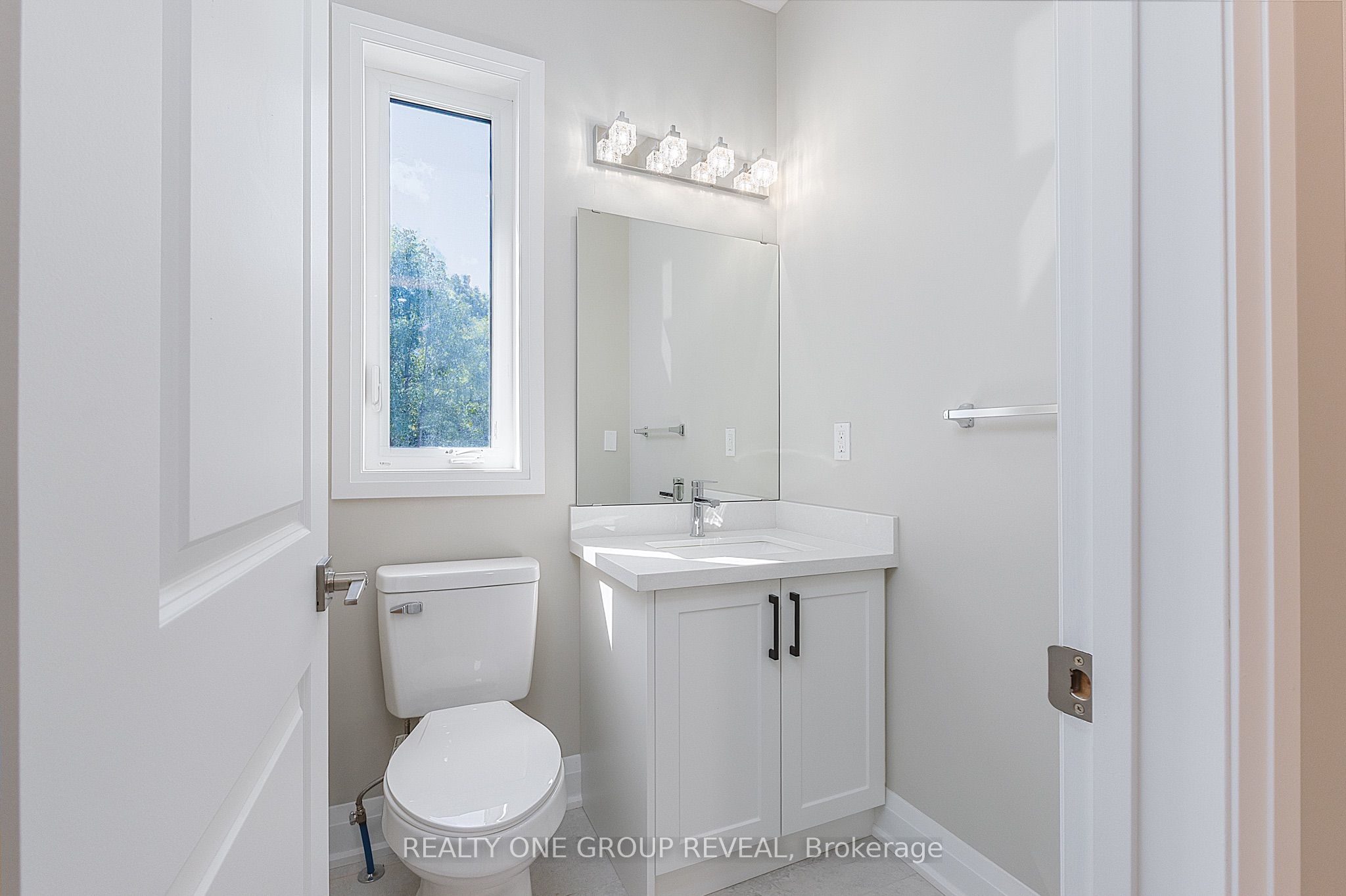 227 Grenfell Street Unit 3 Property Photo 11