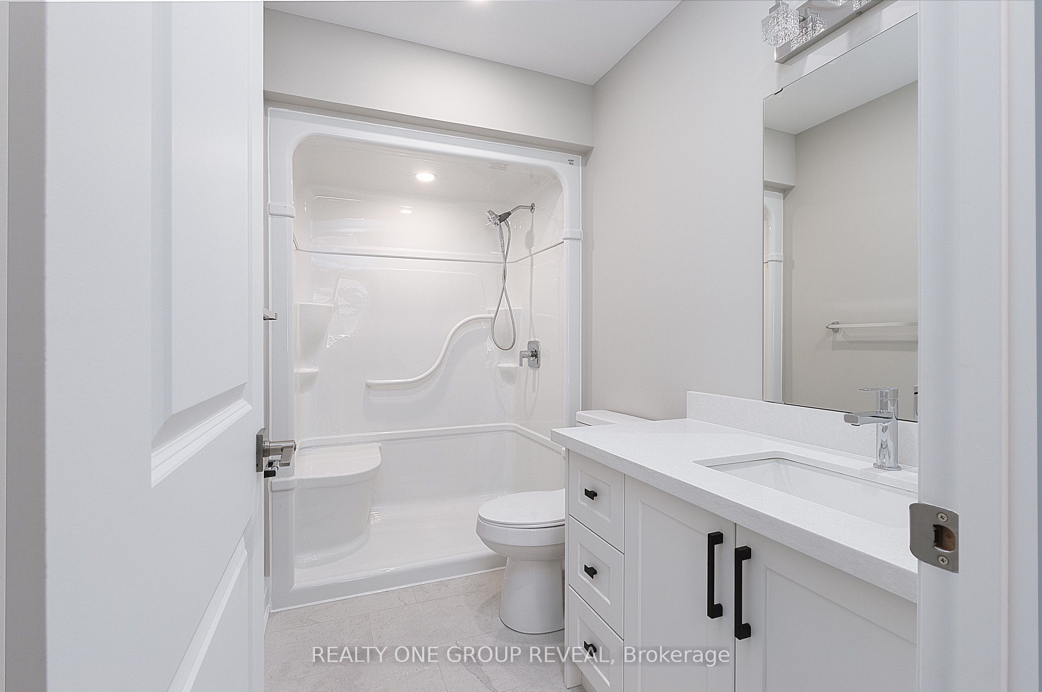 227 Grenfell Street Unit 3 Property Photo 18