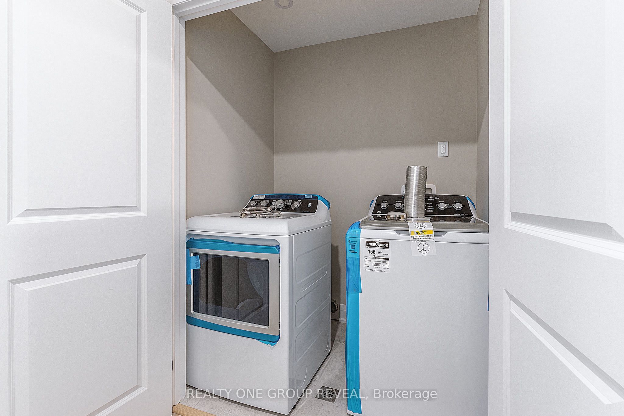 227 Grenfell Street Unit 1 Property Photo 17