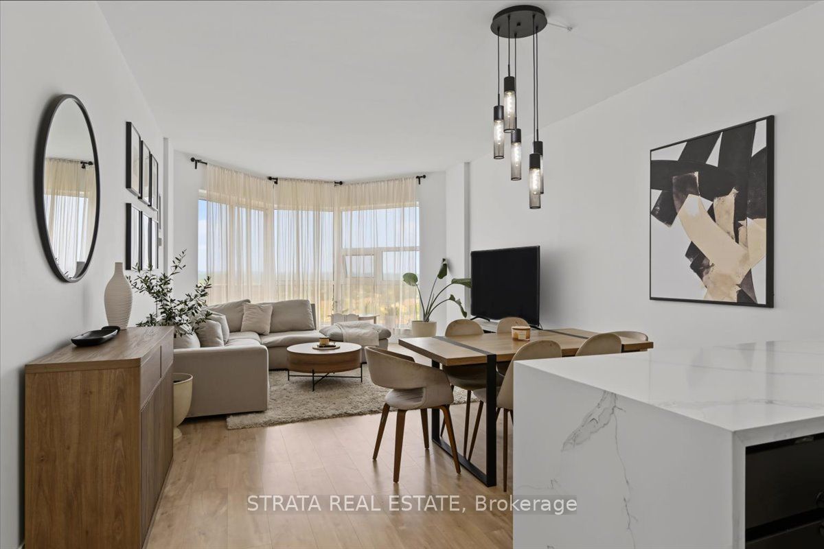 20 Dean Park Road Ph8 Property Photo 1