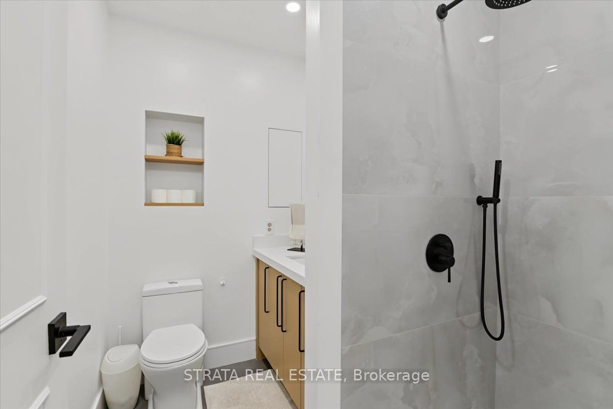 20 Dean Park Road Ph8 Property Photo 7