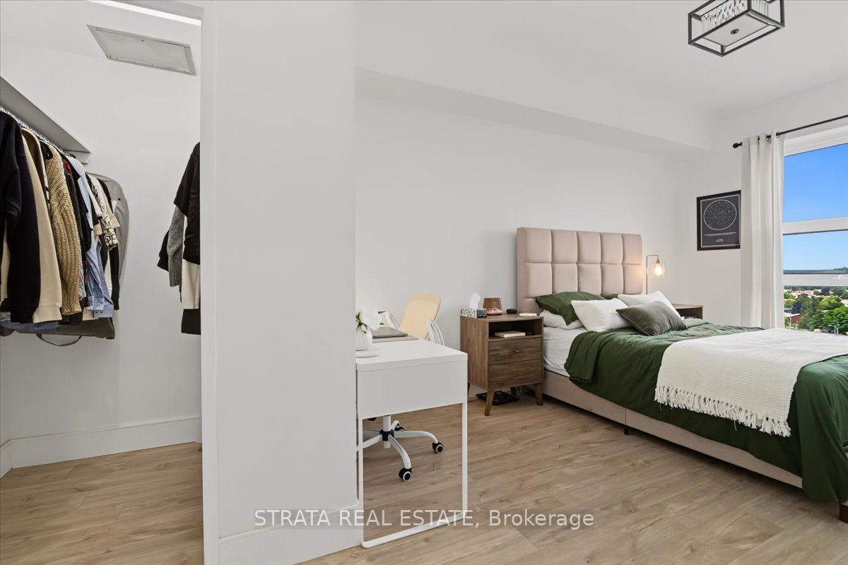 20 Dean Park Road Ph8 Property Photo 12