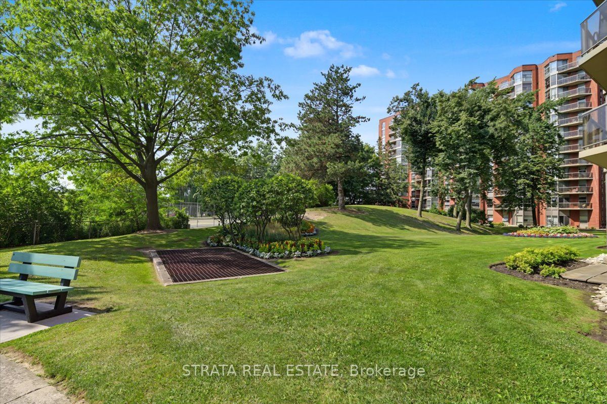20 Dean Park Road Ph8 Property Photo 22