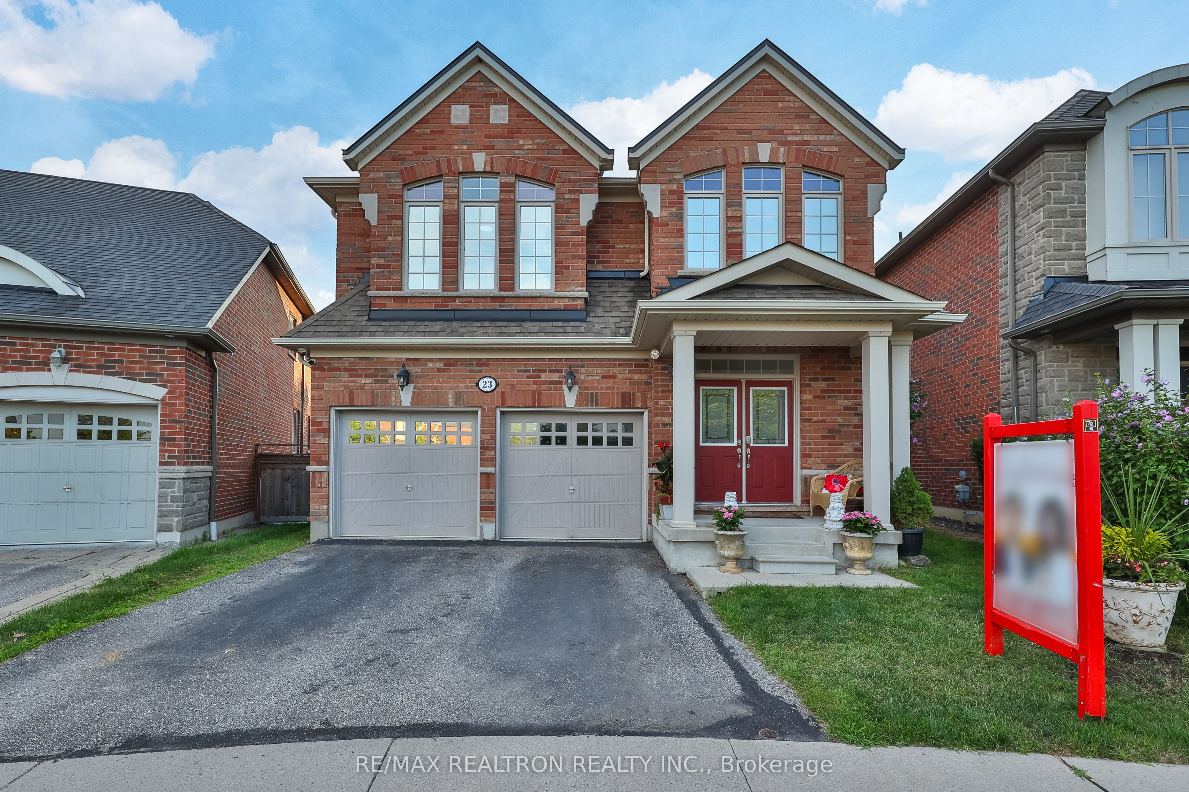 23 Beverton Crescent Property Photo 1