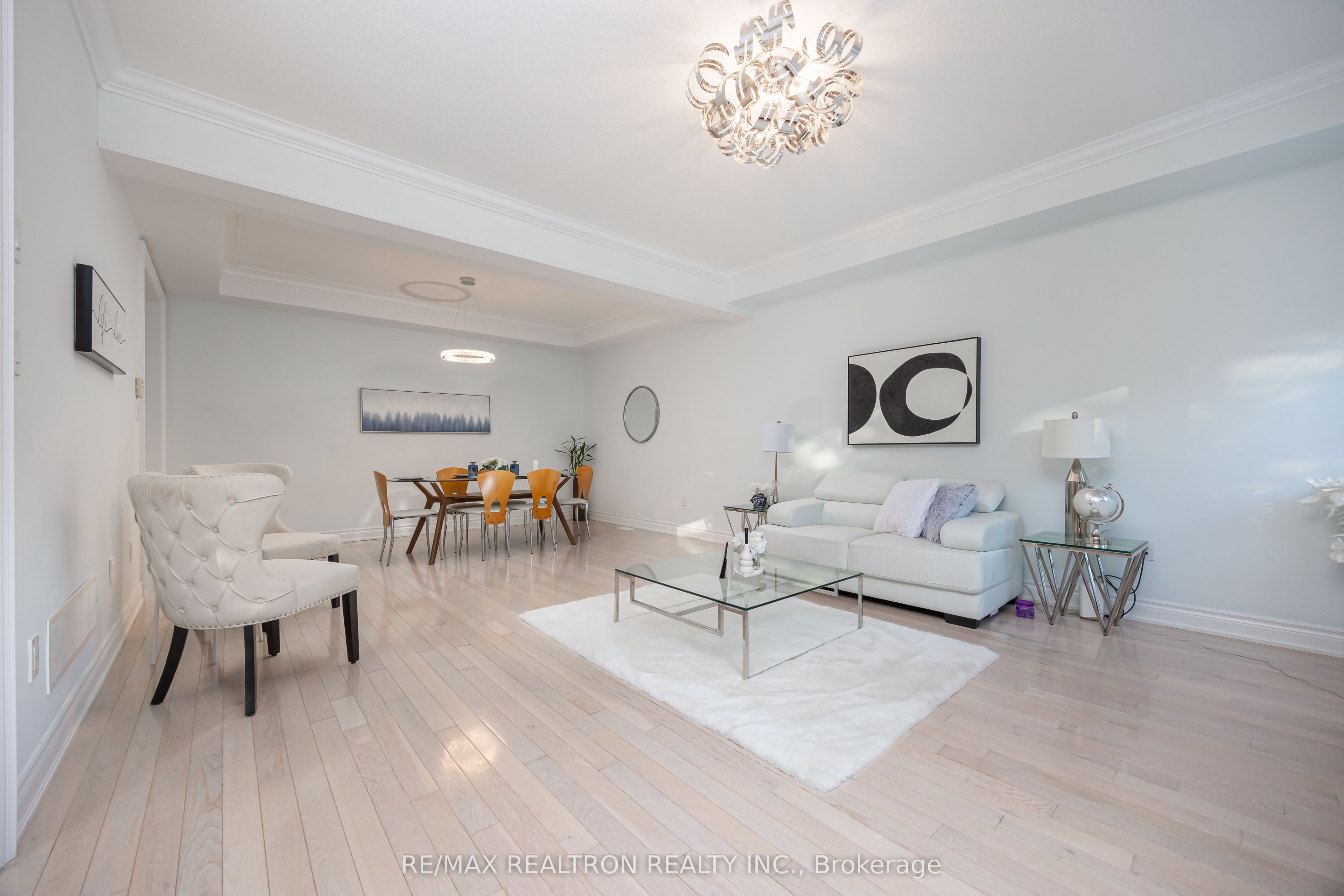 23 Beverton Crescent Property Photo 8