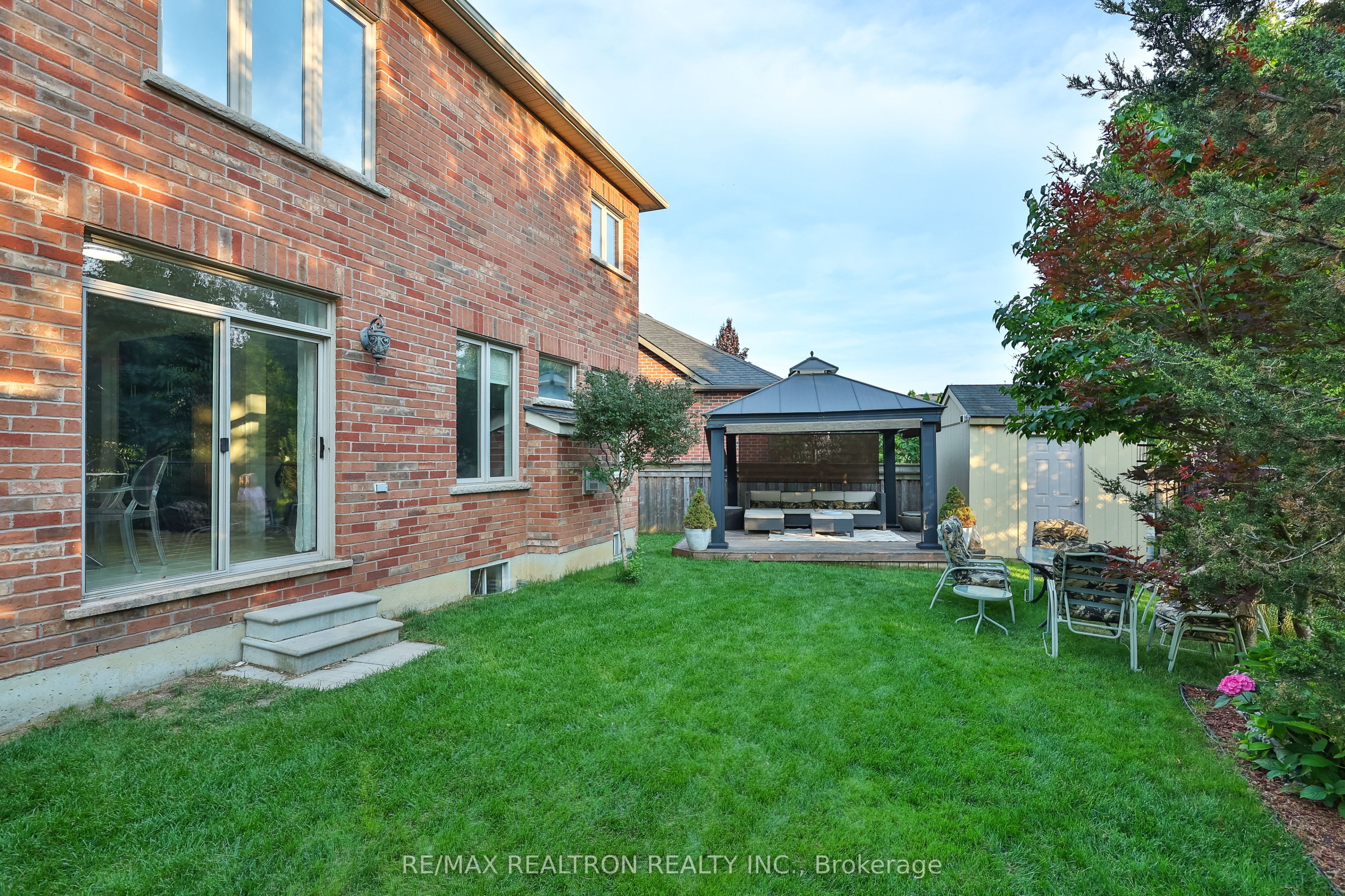 23 Beverton Crescent Property Photo 32