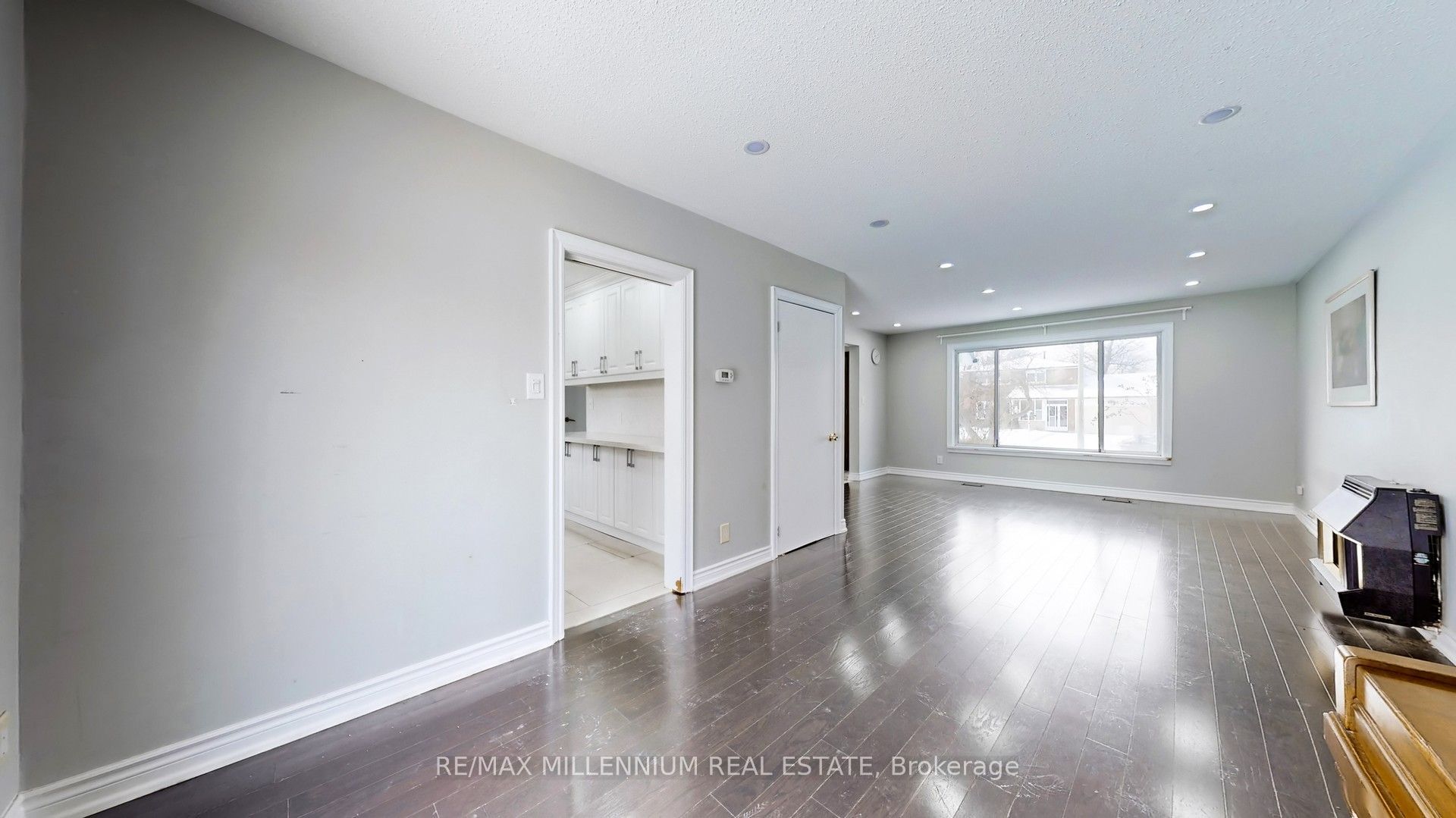 80 Rainier Square Upper Property Photo 8