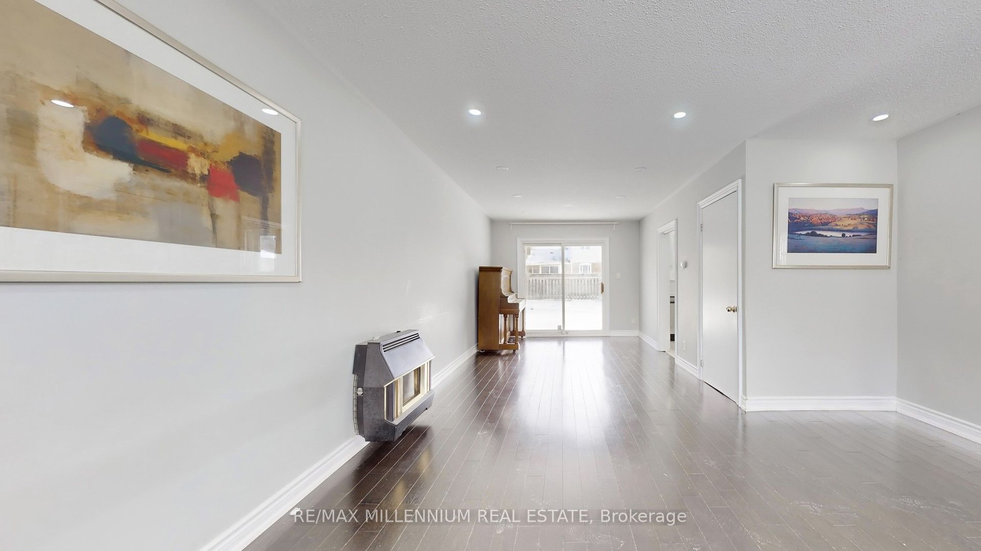 80 Rainier Square Upper Property Photo 10
