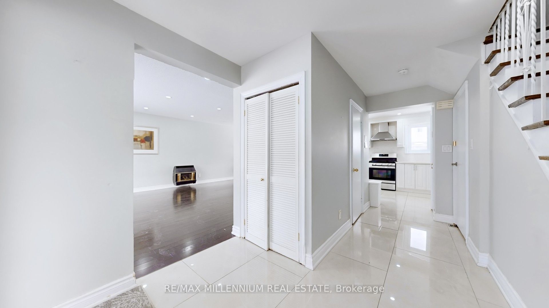 80 Rainier Square Upper Property Photo 18