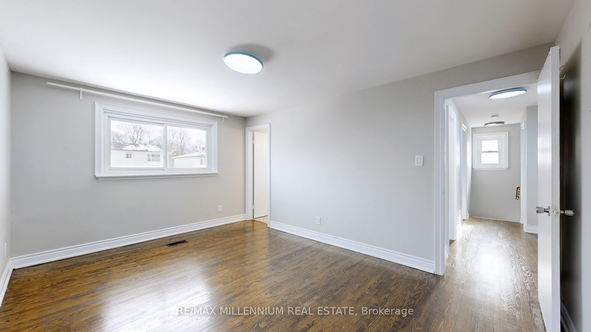 80 Rainier Square Upper Property Photo 23