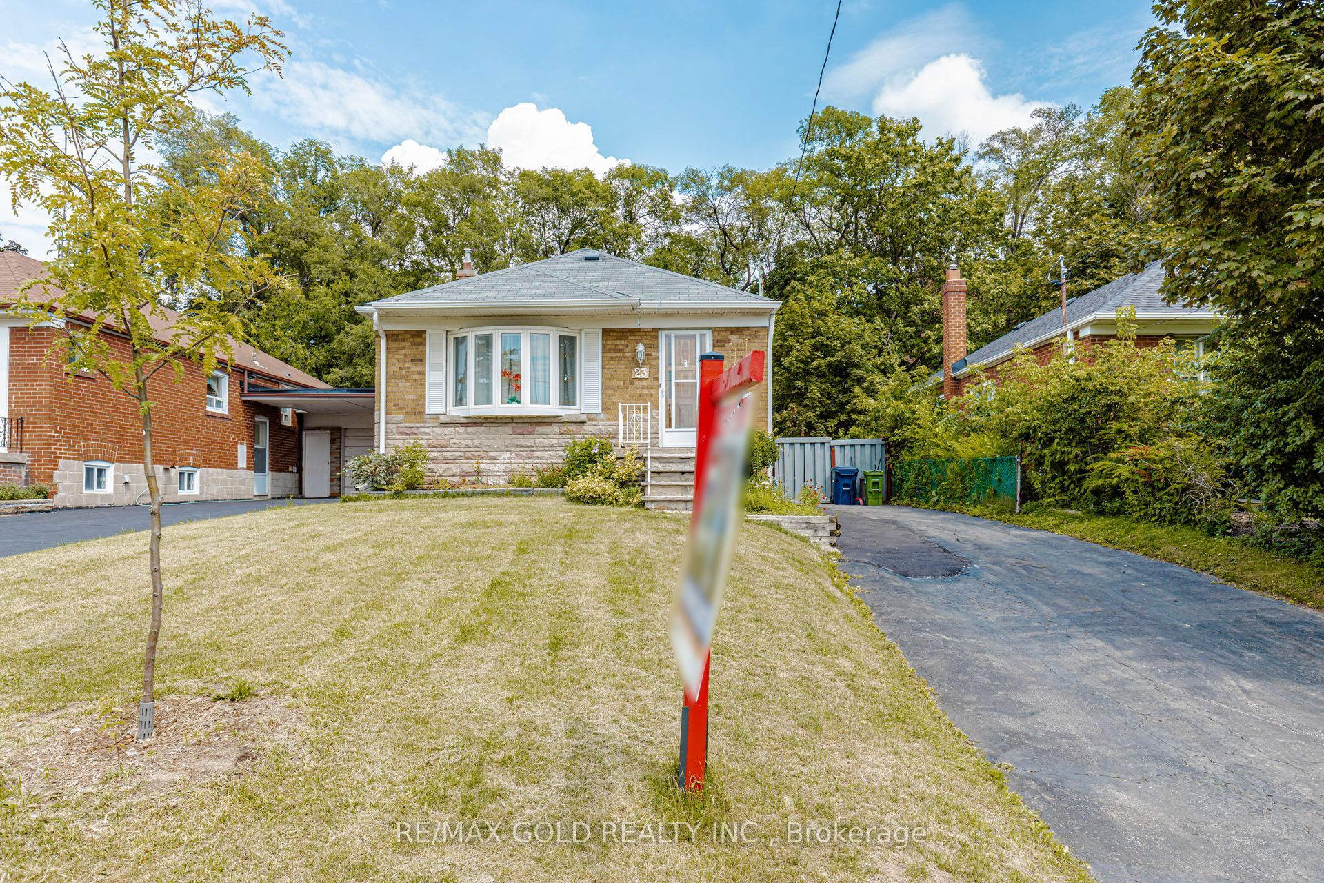 23 Rensburg Drive