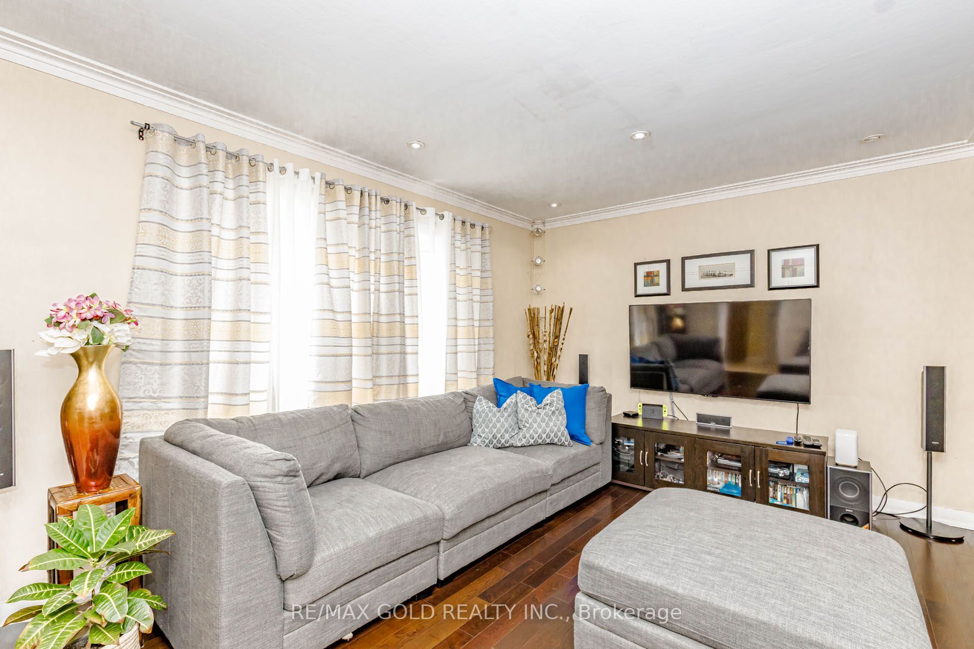 23 Rensburg Drive Property Photo 7