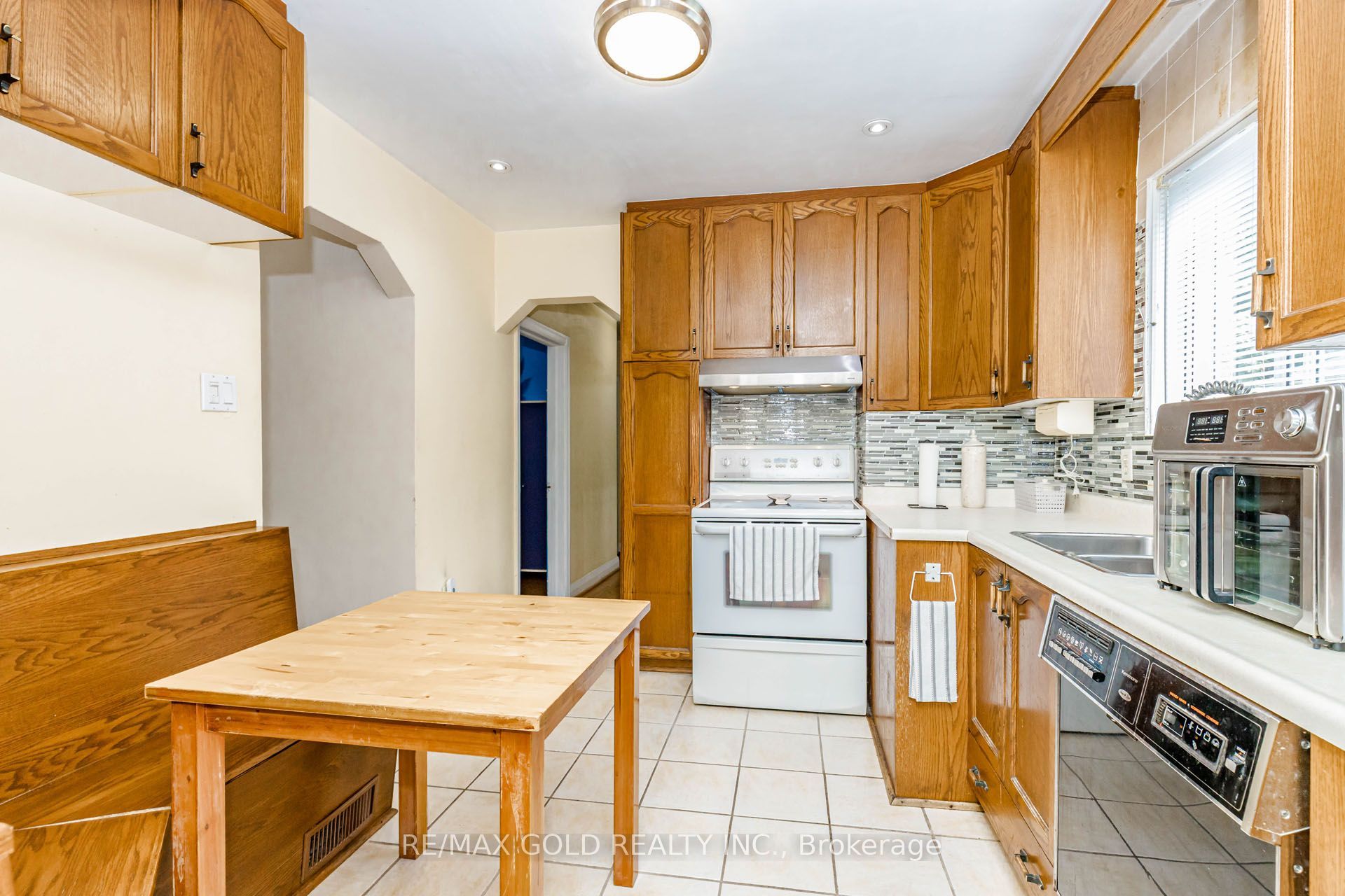 23 Rensburg Drive Property Photo 13