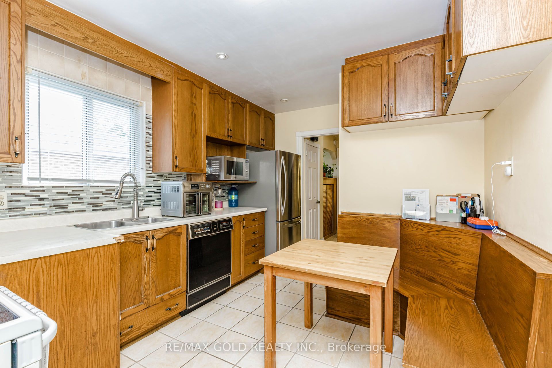 23 Rensburg Drive Property Photo 18