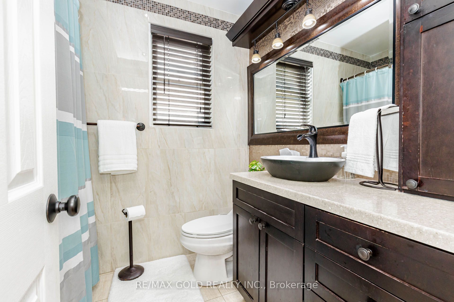 23 Rensburg Drive Property Photo 27