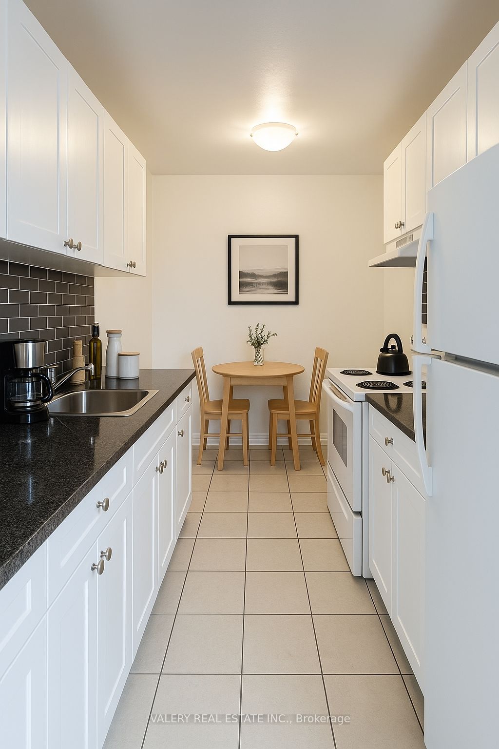 35 Confederation Drive 304 Property Photo 2