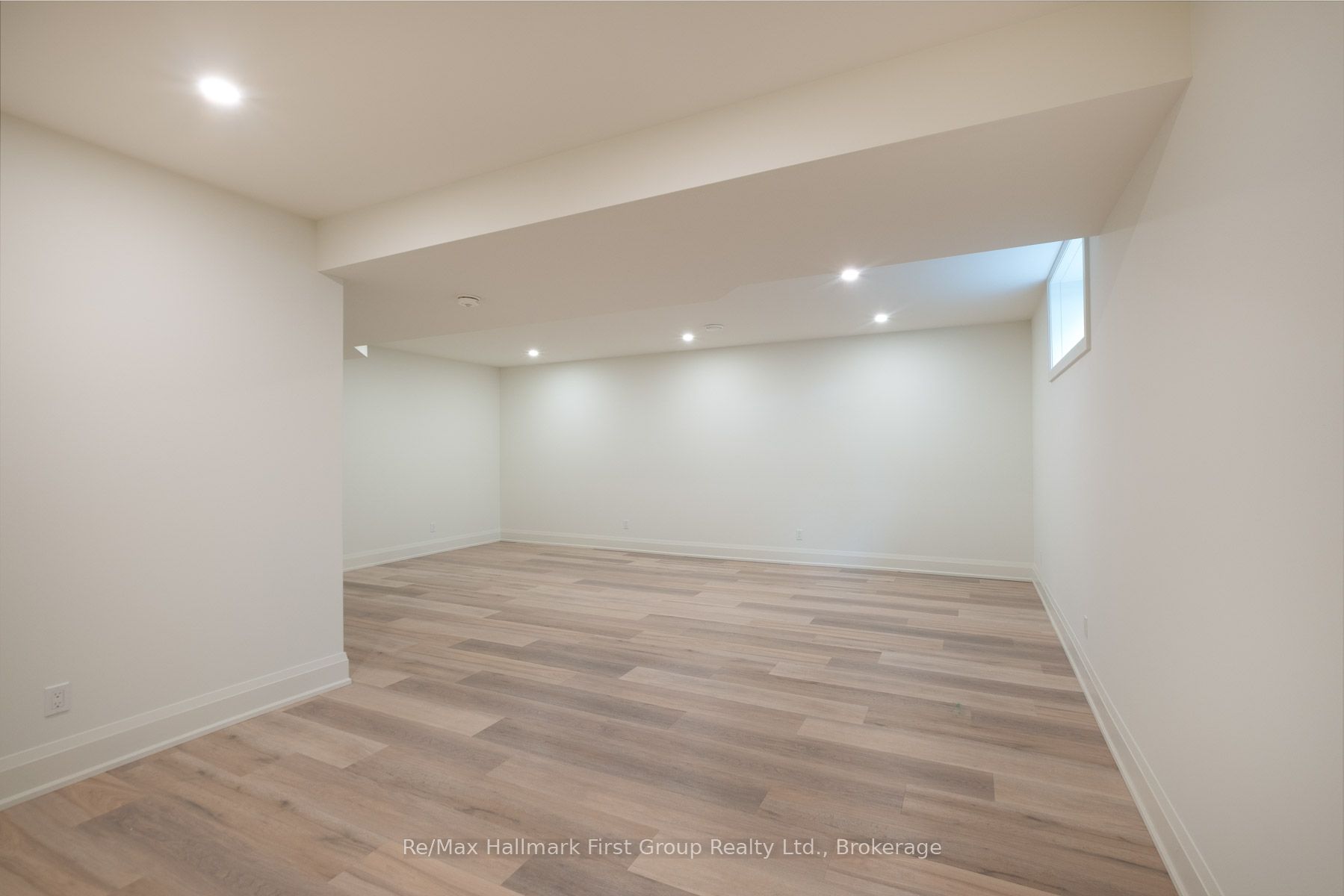 47 Wiesenweg Property Photo 33