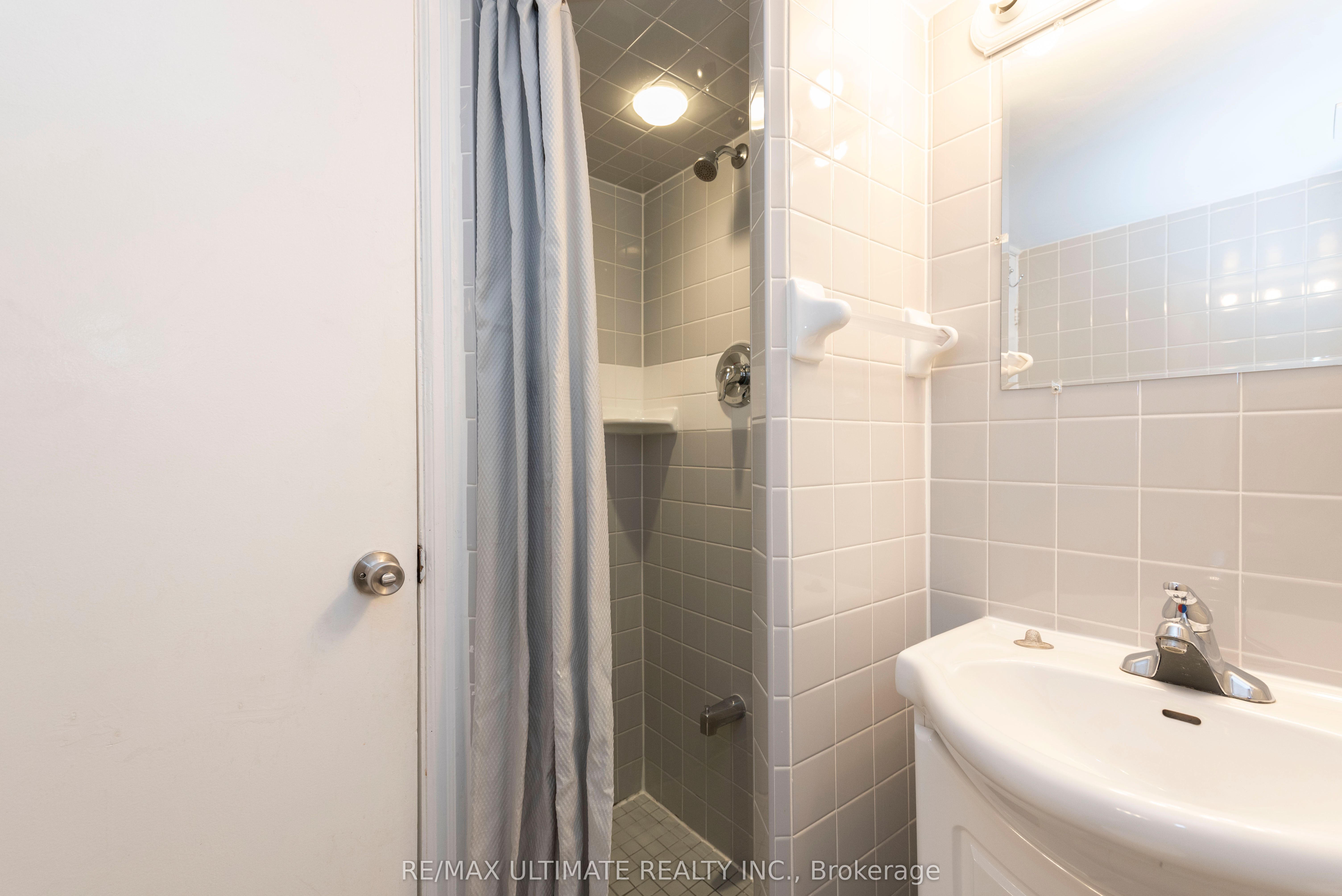 7 Joanith Lower Drive Property Photo 8