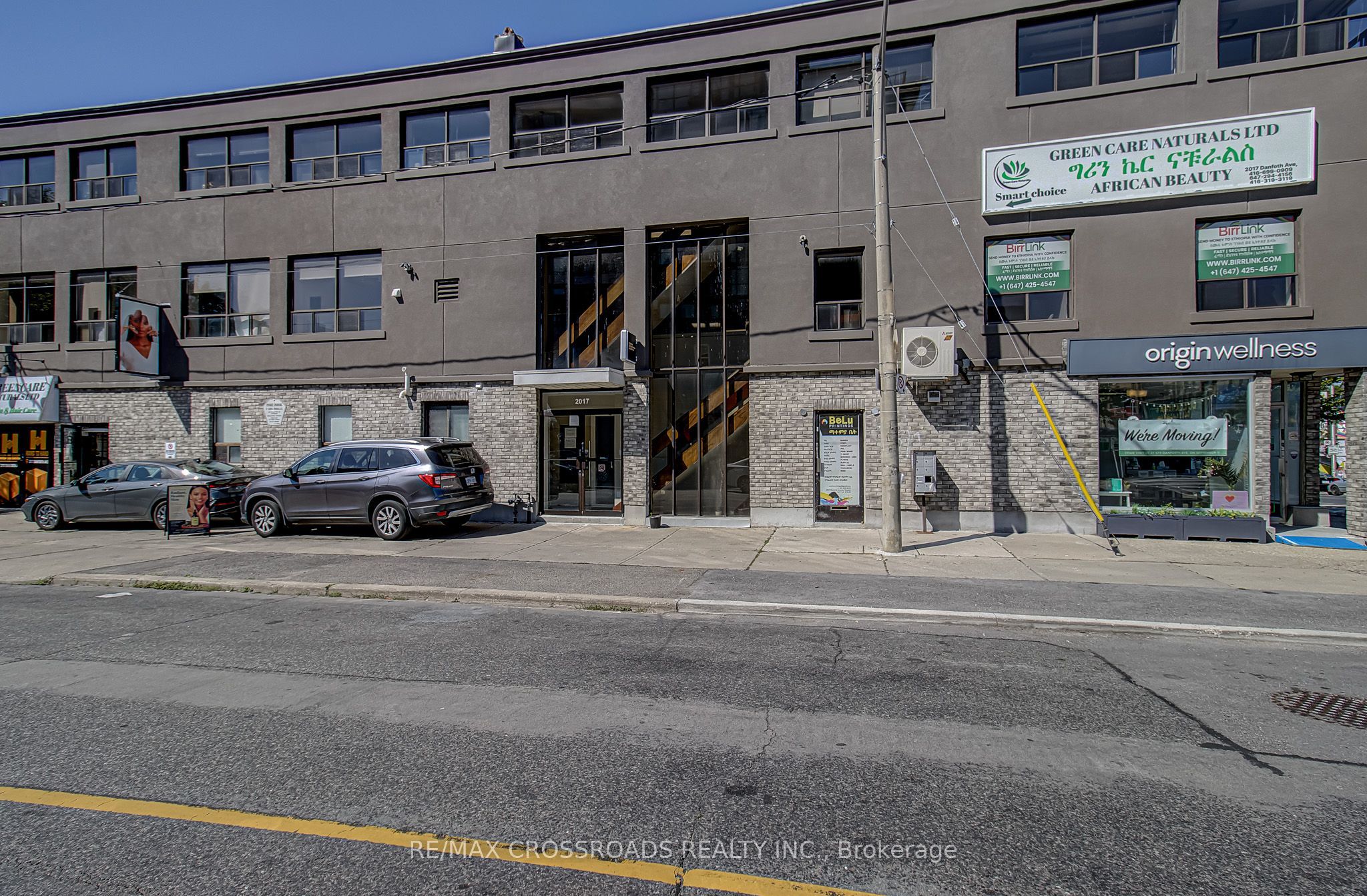 2017 Danforth Avenue 2nd Floor Property Photo 28