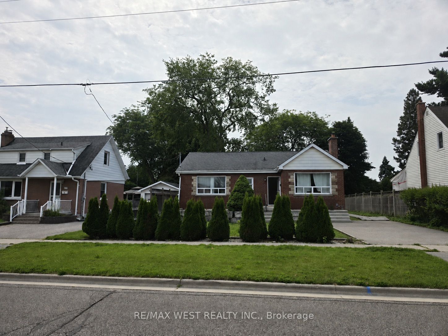 29 Sunset Drive Property Photo 1