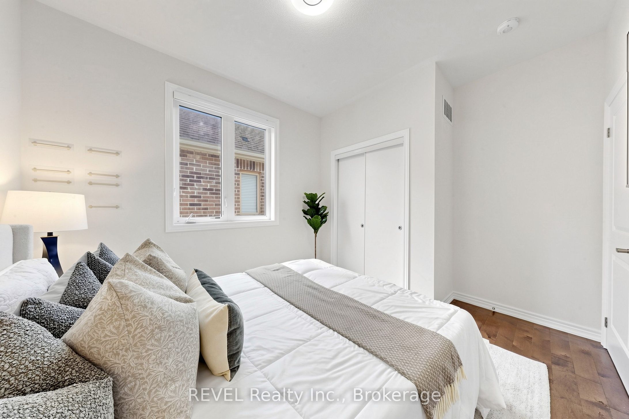 993 Lockie Drive Property Photo 37