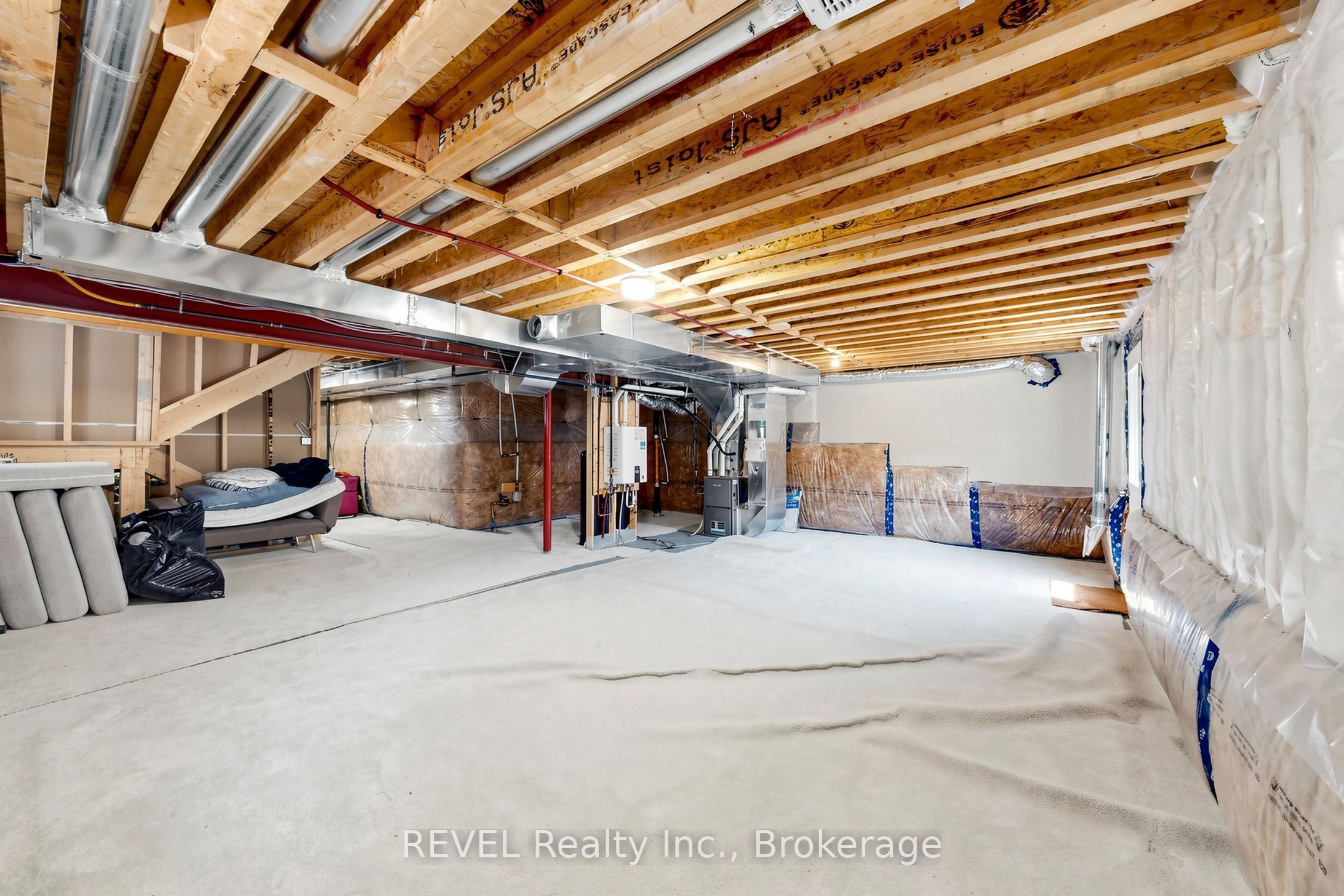 993 Lockie Drive Property Photo 42