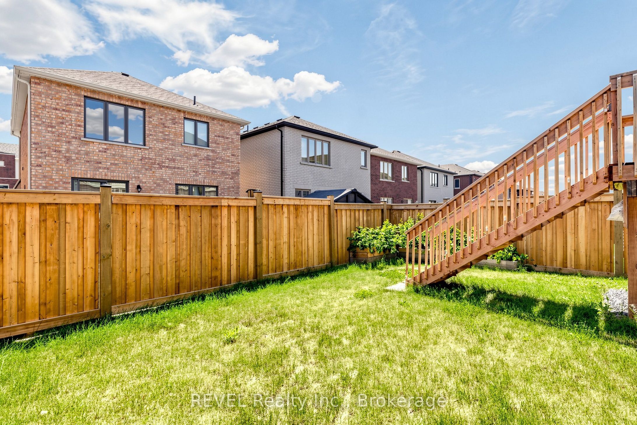993 Lockie Drive Property Photo 46