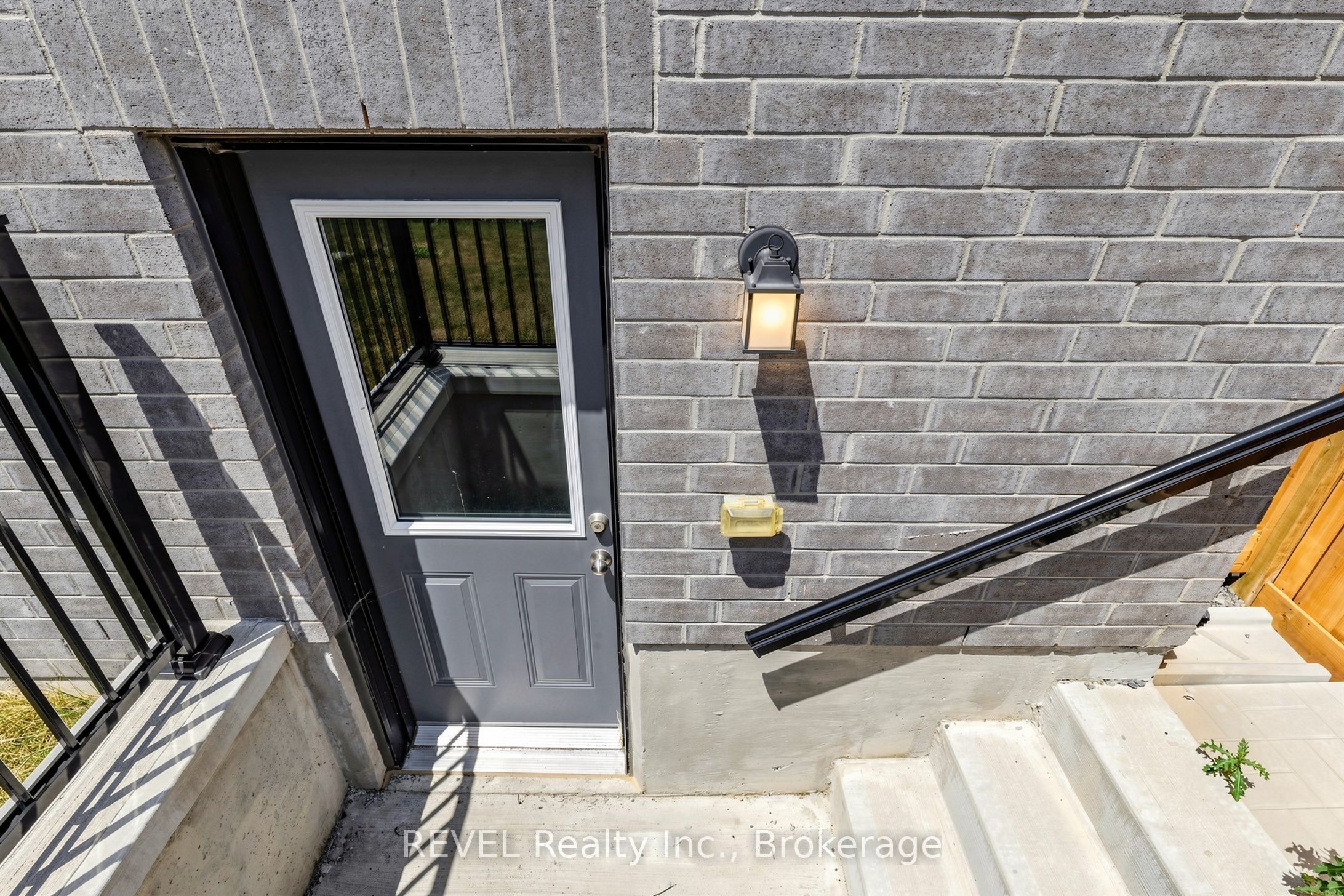 993 Lockie Drive Property Photo 48