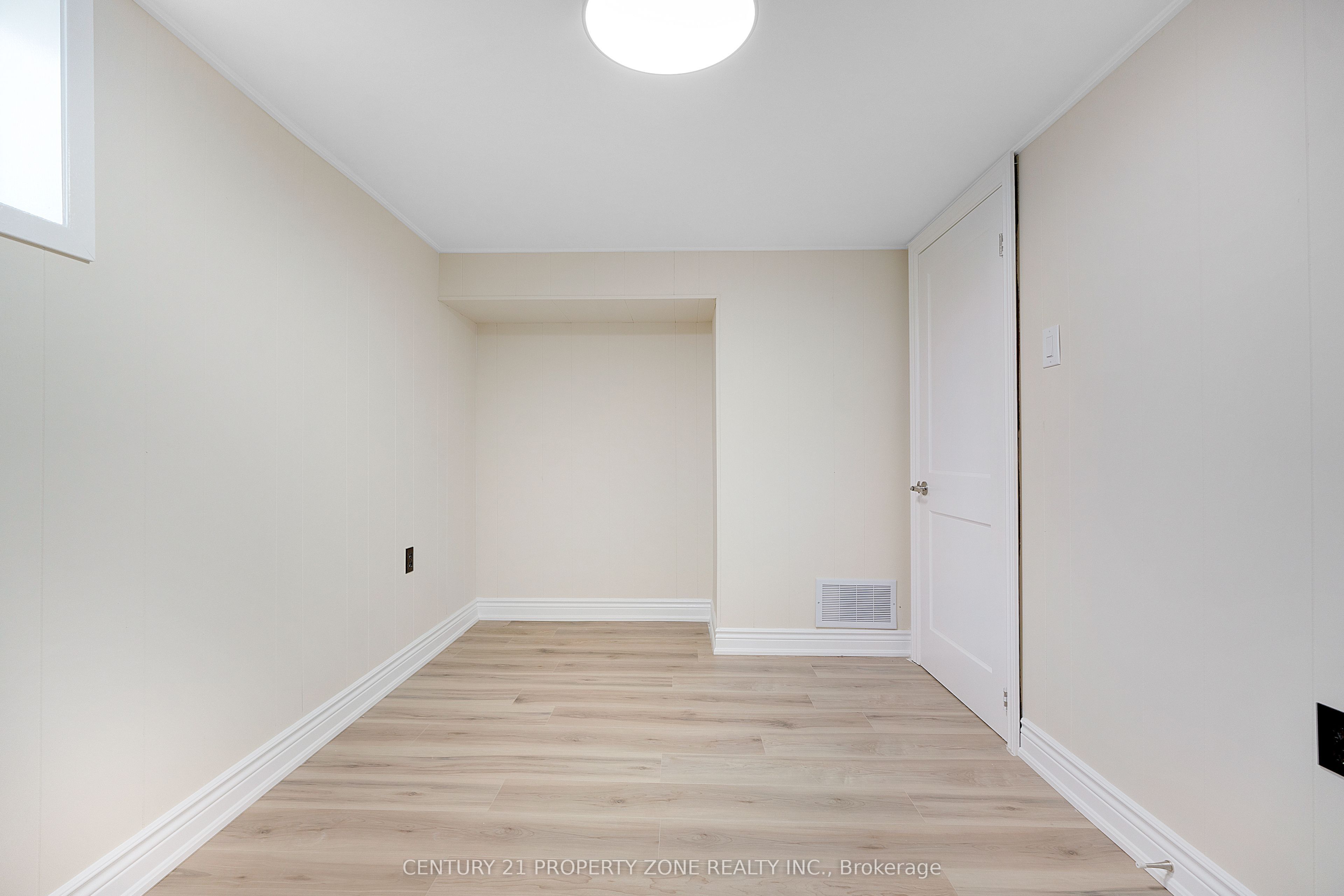 37 Adanac Drive Property Photo 20