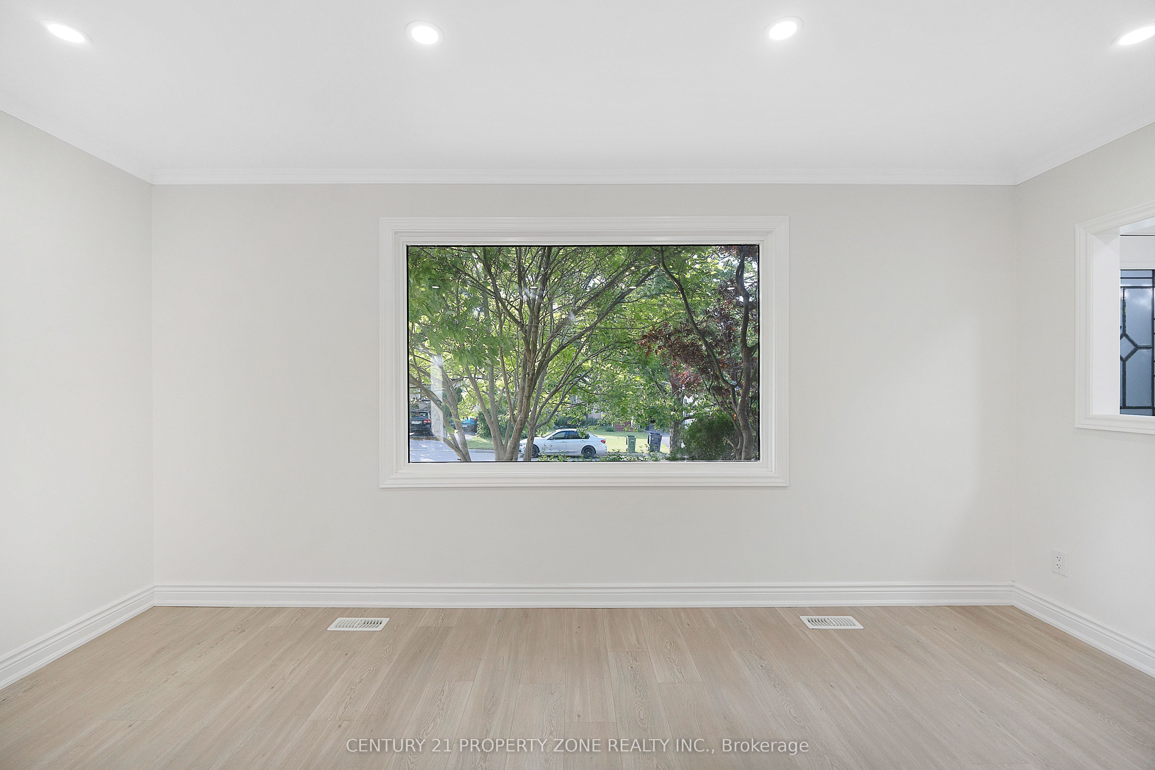 37 Adanac Drive Property Photo 21