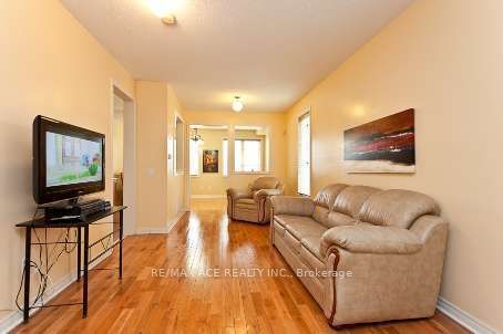 74 Mourning Dove Crescent Property Photo 3