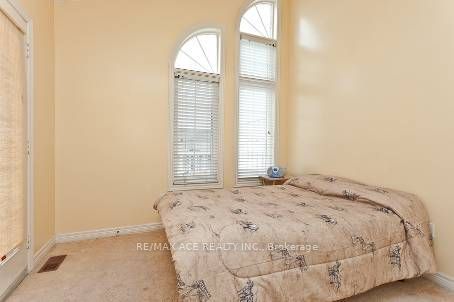 74 Mourning Dove Crescent Property Photo 6